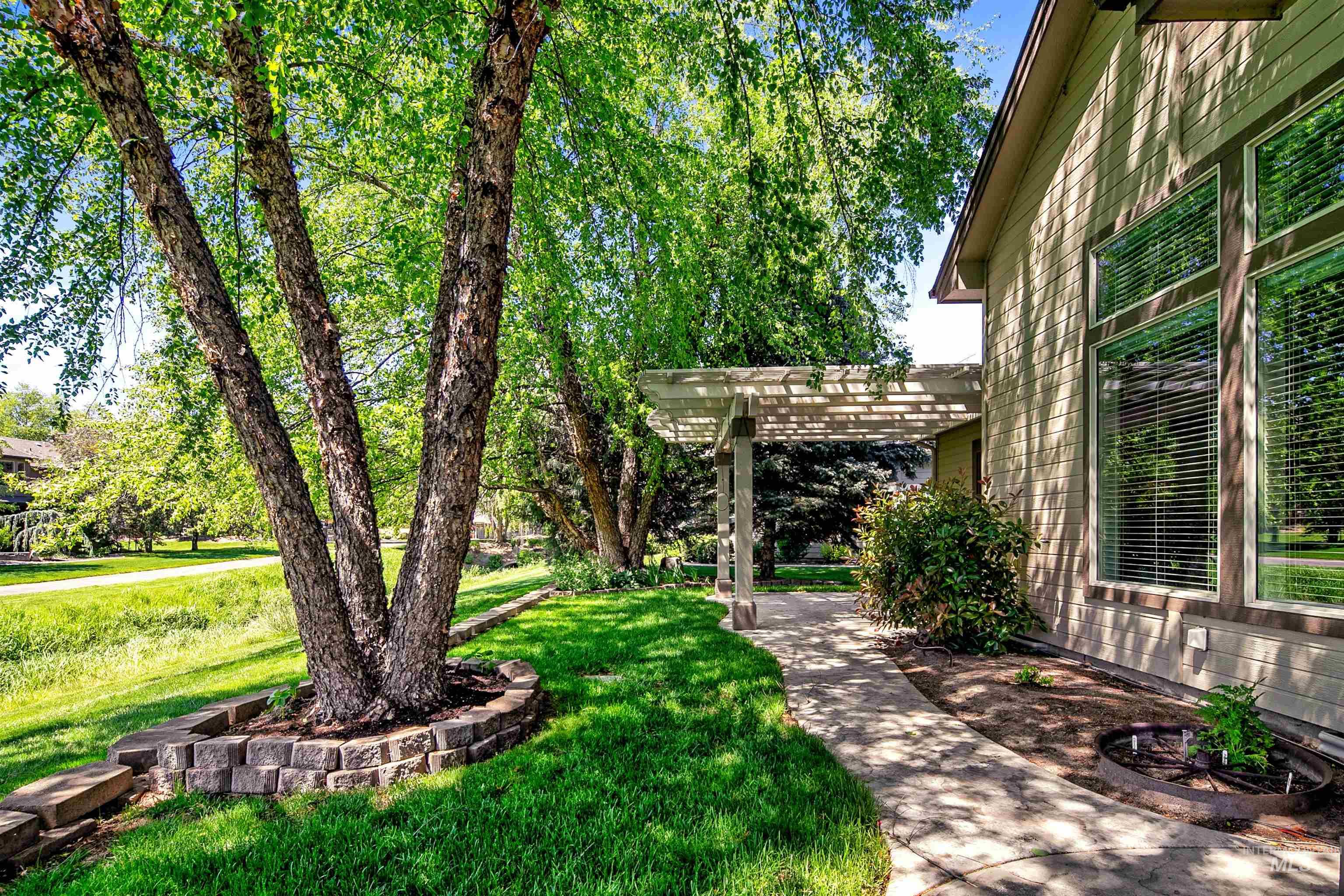 12121 Caribee Inlet, Star, Idaho 83669, 4 Bedrooms, 2.5 Bathrooms, Residential For Sale, Price $649,000,MLS 98985404
