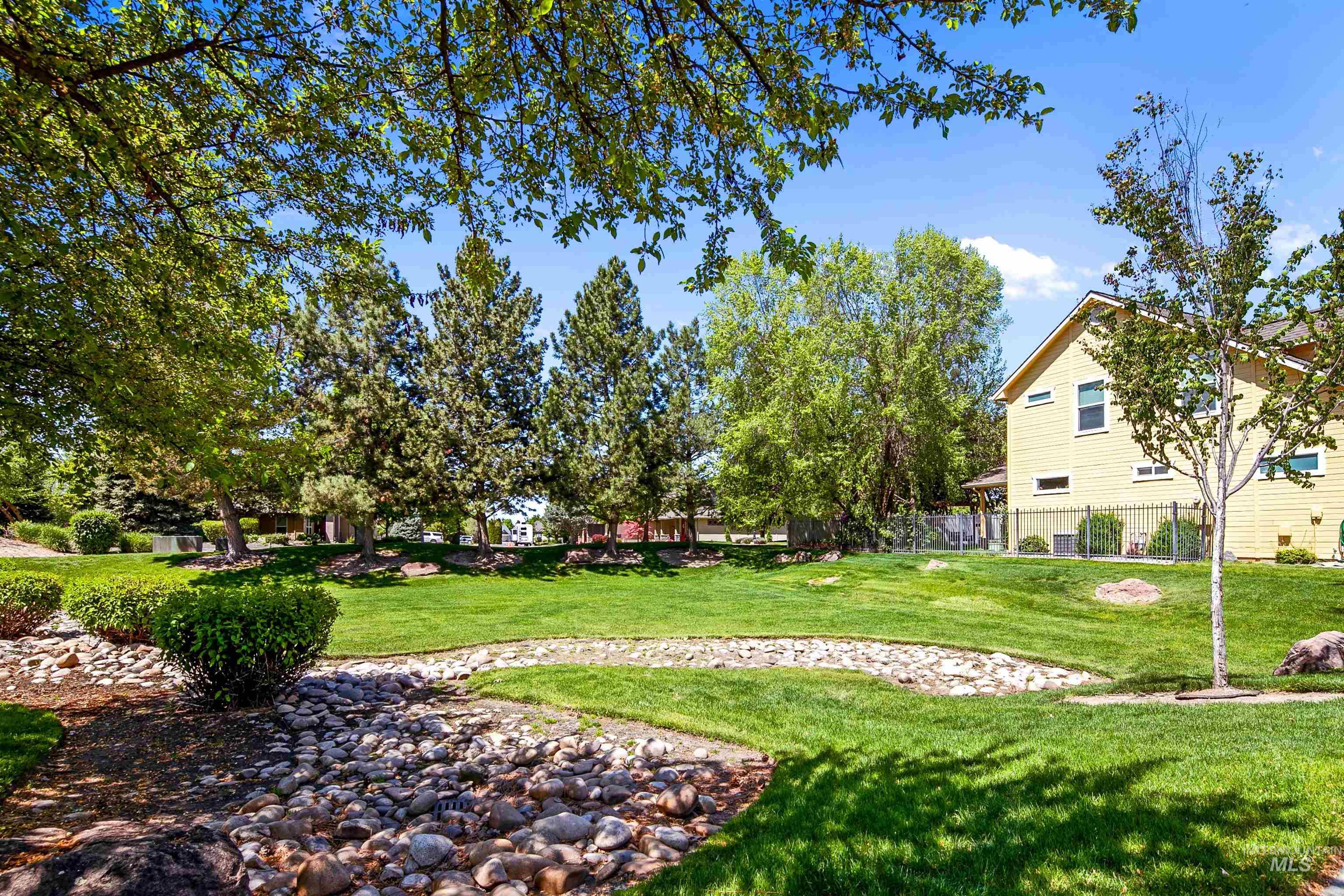 12121 Caribee Inlet, Star, Idaho 83669, 4 Bedrooms, 2.5 Bathrooms, Residential For Sale, Price $649,000,MLS 98985404
