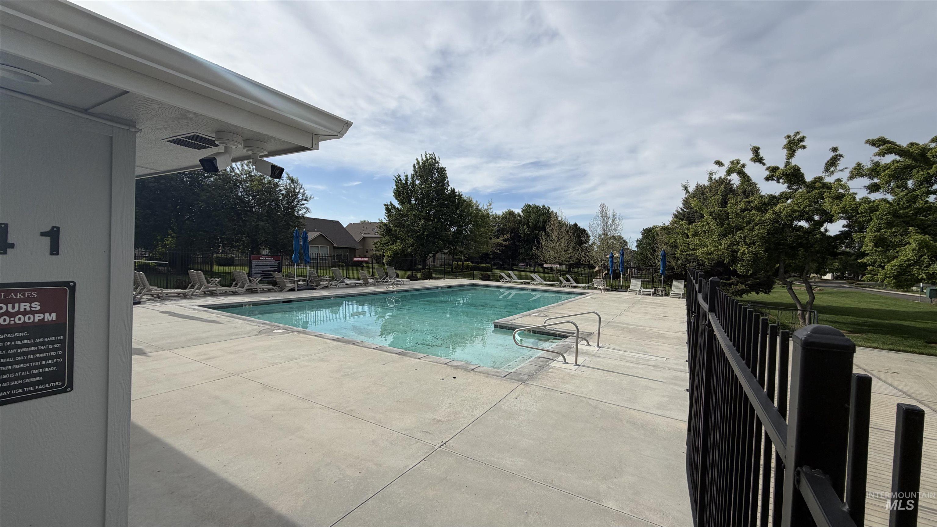 12121 Caribee Inlet, Star, Idaho 83669, 4 Bedrooms, 2.5 Bathrooms, Residential For Sale, Price $649,000,MLS 98985404