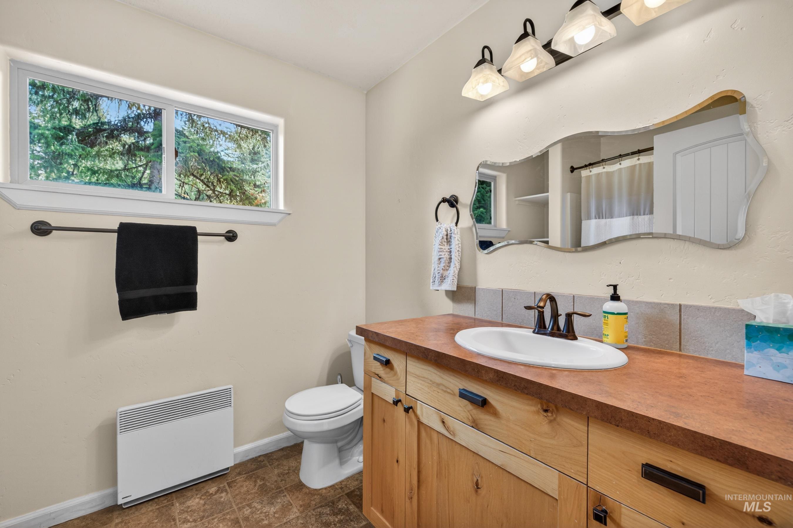 865 Shelia, McCall, Idaho 83638, 3 Bedrooms, 2 Bathrooms, Residential For Sale, Price $676,000,MLS 98985405