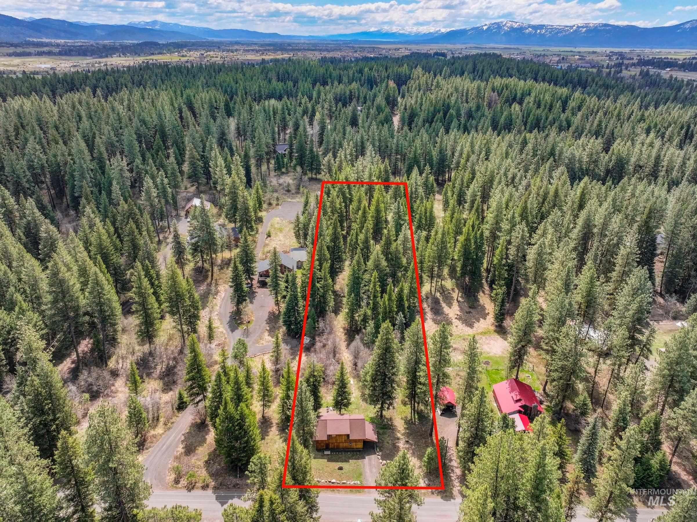 865 Shelia, McCall, Idaho 83638, 3 Bedrooms, 2 Bathrooms, Residential For Sale, Price $676,000,MLS 98985405