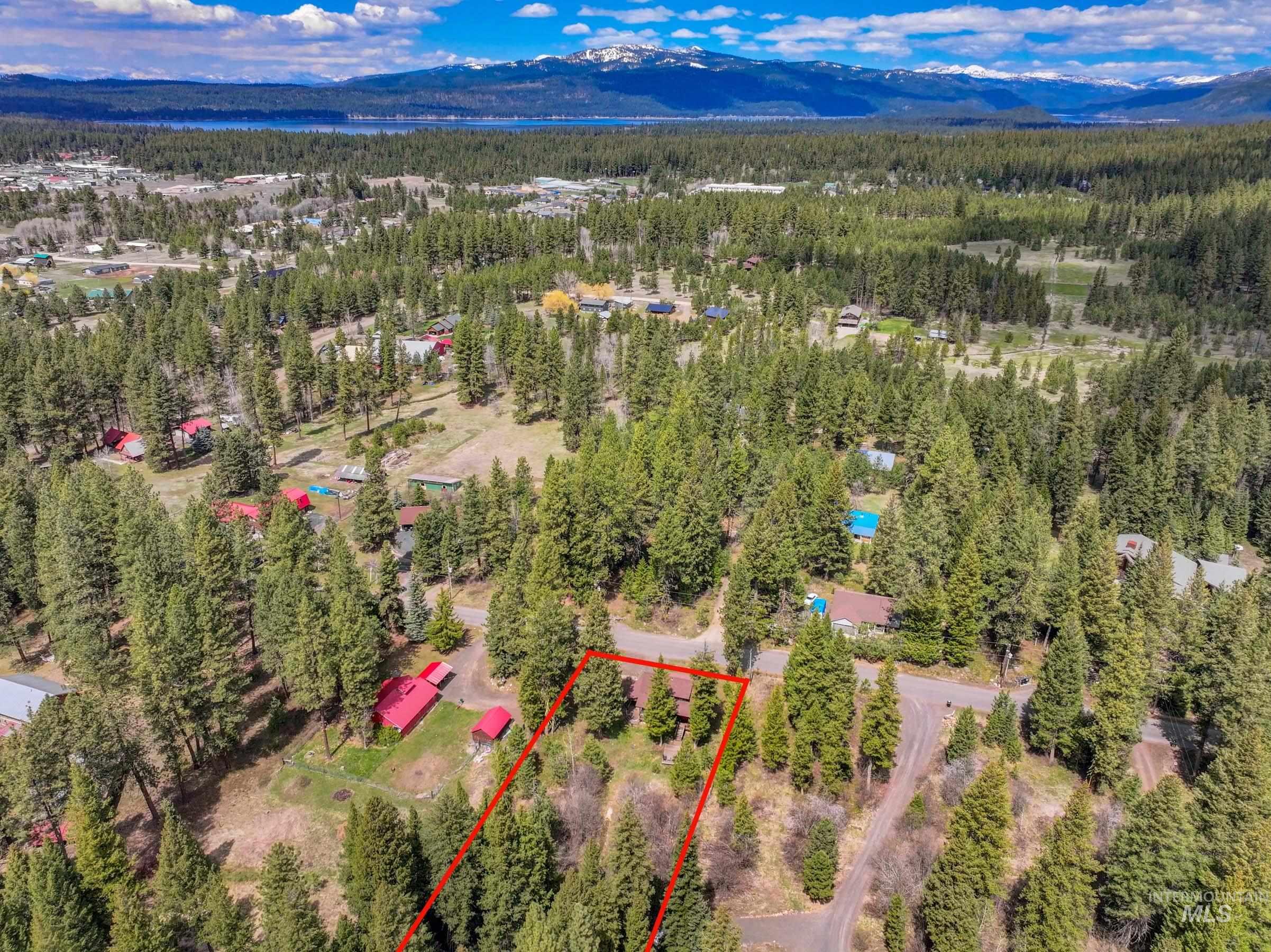 865 Shelia, McCall, Idaho 83638, 3 Bedrooms, 2 Bathrooms, Residential For Sale, Price $676,000,MLS 98985405