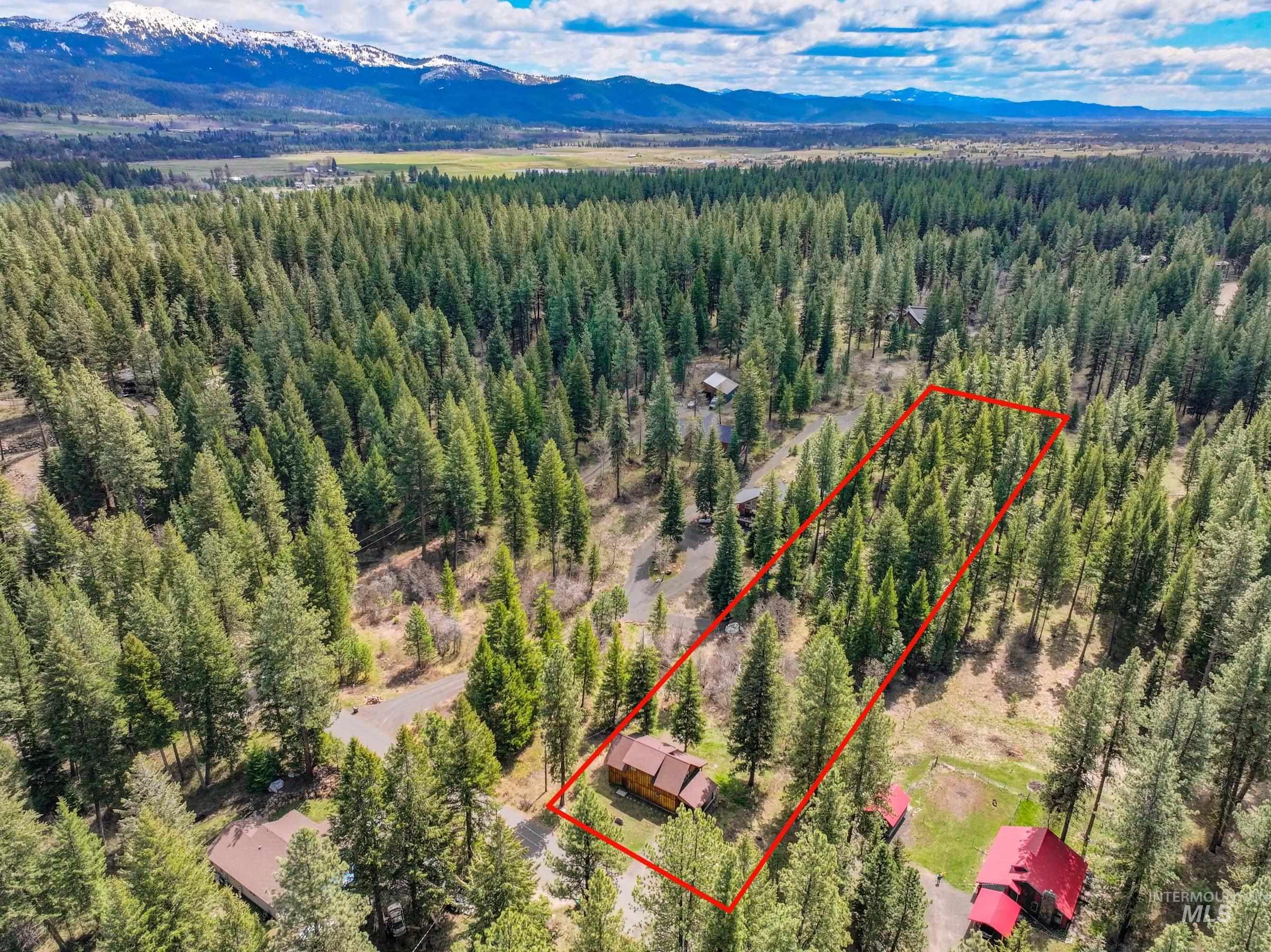 865 Shelia, McCall, Idaho 83638, 3 Bedrooms, 2 Bathrooms, Residential For Sale, Price $676,000,MLS 98985405