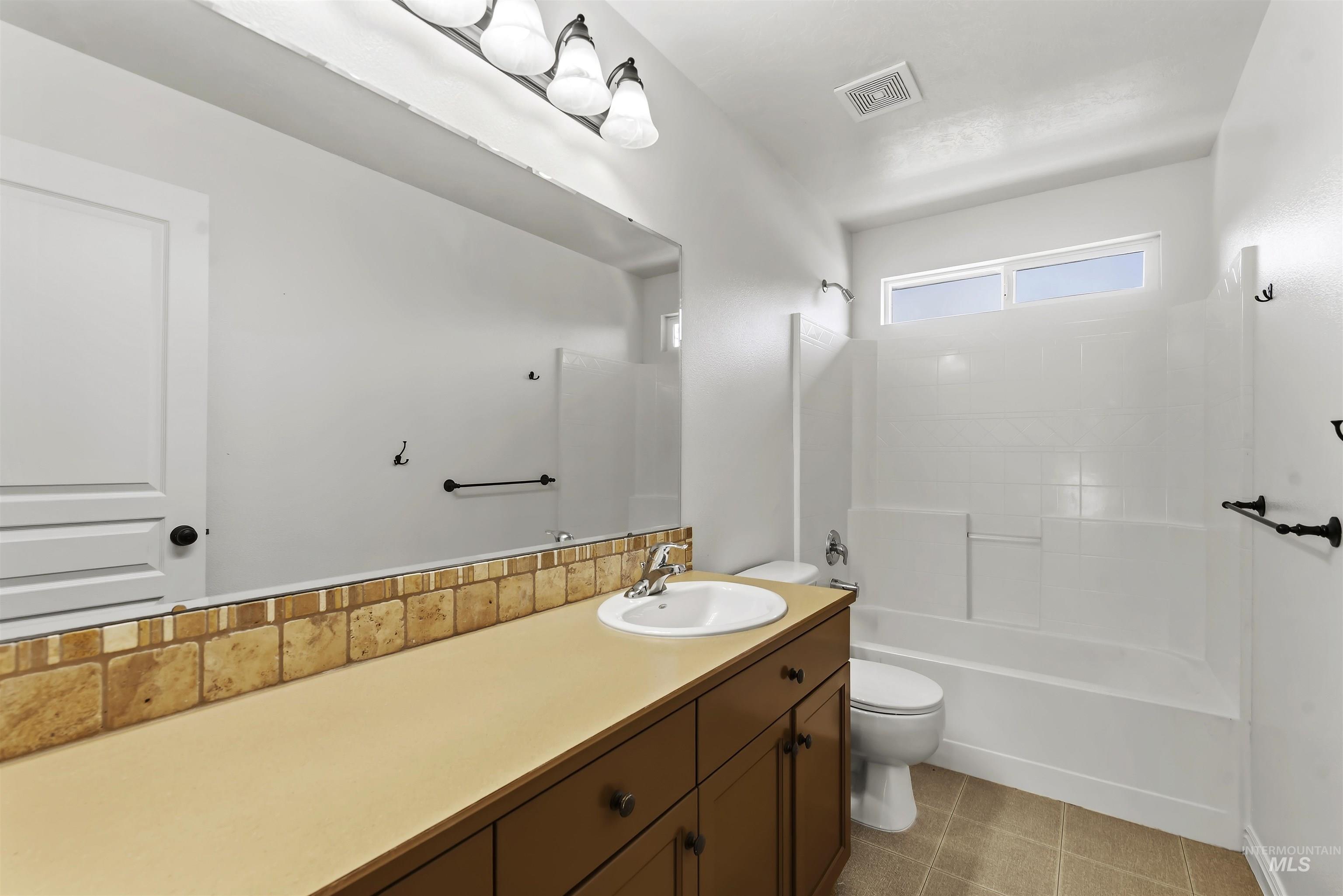 2292 W Windchime Dr, Meridian, Idaho 83646, 4 Bedrooms, 3 Bathrooms, Residential For Sale, Price $694,700,MLS 98985408