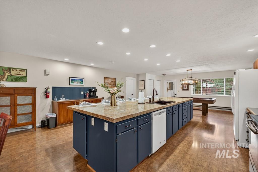 1007 Evergreen Drive, McCall, Idaho 83638, 3 Bedrooms, 2 Bathrooms, Residential For Sale, Price $829,000,MLS 98985409