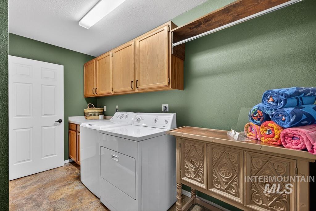 1007 Evergreen Drive, McCall, Idaho 83638, 3 Bedrooms, 2 Bathrooms, Residential For Sale, Price $829,000,MLS 98985409