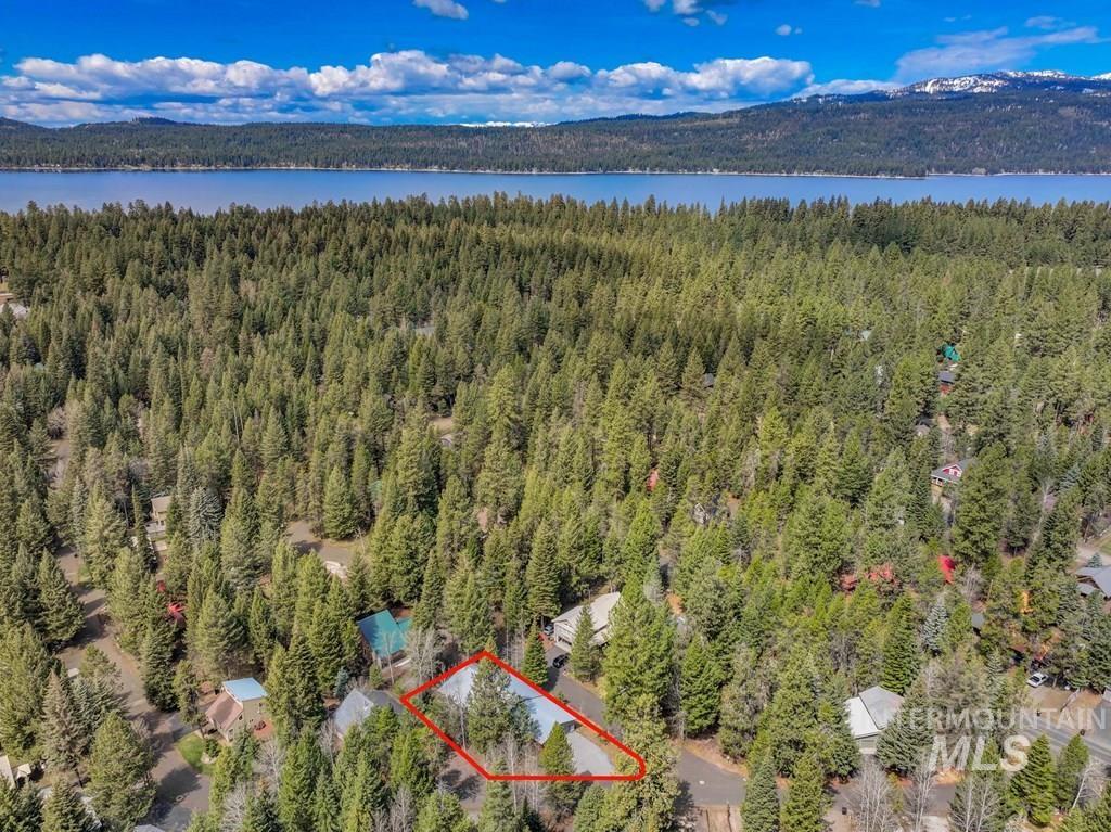 1007 Evergreen Drive, McCall, Idaho 83638, 3 Bedrooms, 2 Bathrooms, Residential For Sale, Price $829,000,MLS 98985409