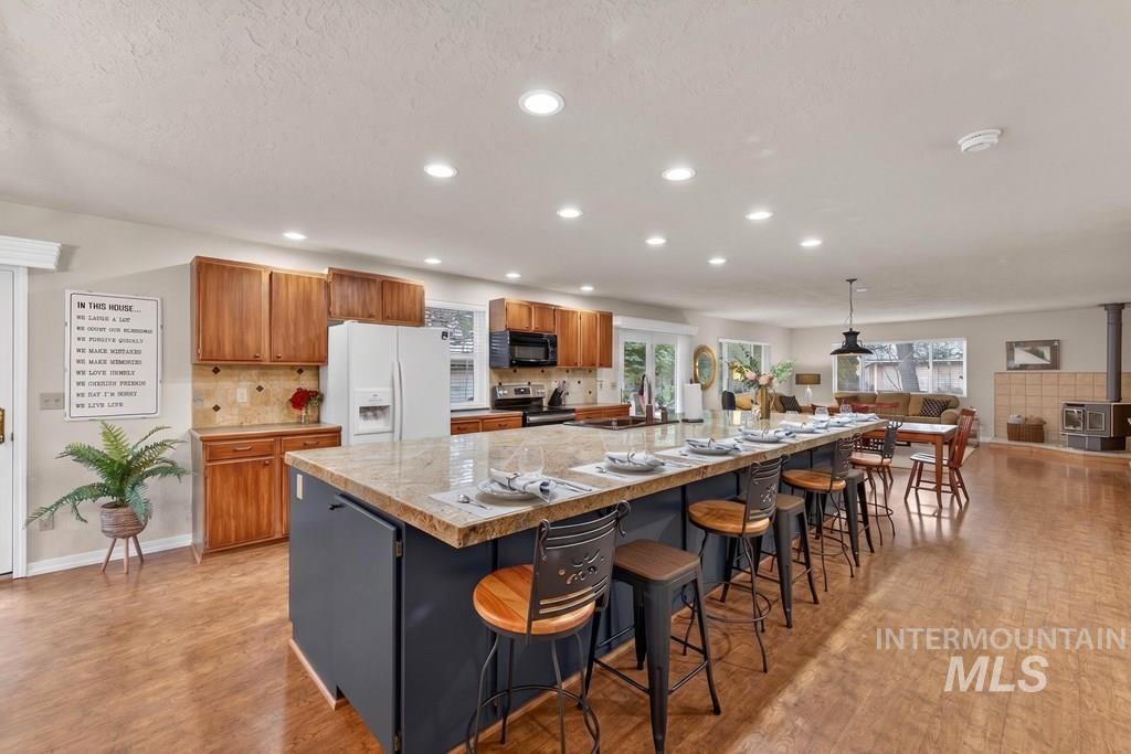 1007 Evergreen Drive, McCall, Idaho 83638, 3 Bedrooms, 2 Bathrooms, Residential For Sale, Price $829,000,MLS 98985409