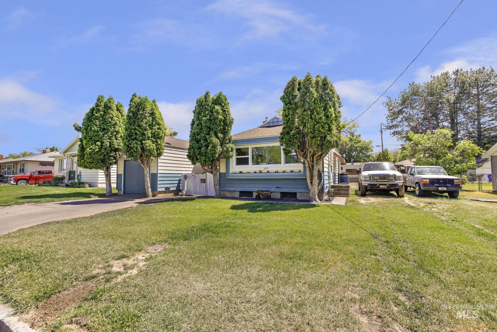 385 W Filer Ave, Twin Falls, Idaho 83301, 3 Bedrooms, 1 Bathroom, Residential For Sale, Price $290,000,MLS 98985410