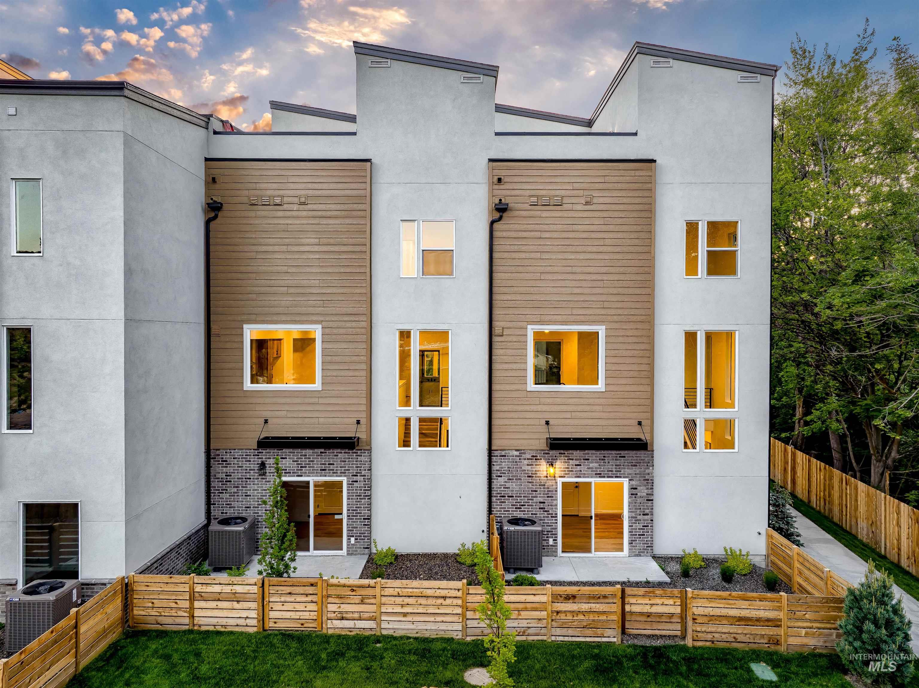 120 E Pennsylvania St, Boise, Idaho 83706, 3 Bedrooms, 2.5 Bathrooms, Residential For Sale, Price $699,000,MLS 98985411