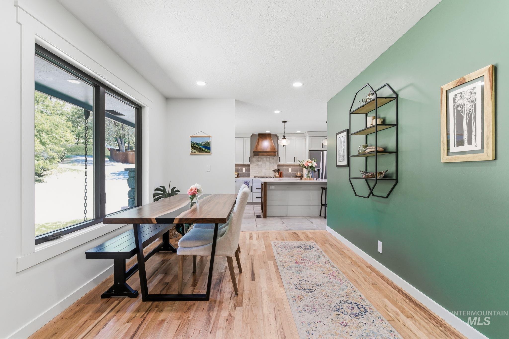 5331 W Hill Rd., Boise, Idaho 83703, 3 Bedrooms, 2.5 Bathrooms, Residential For Sale, Price $915,000,MLS 98985412