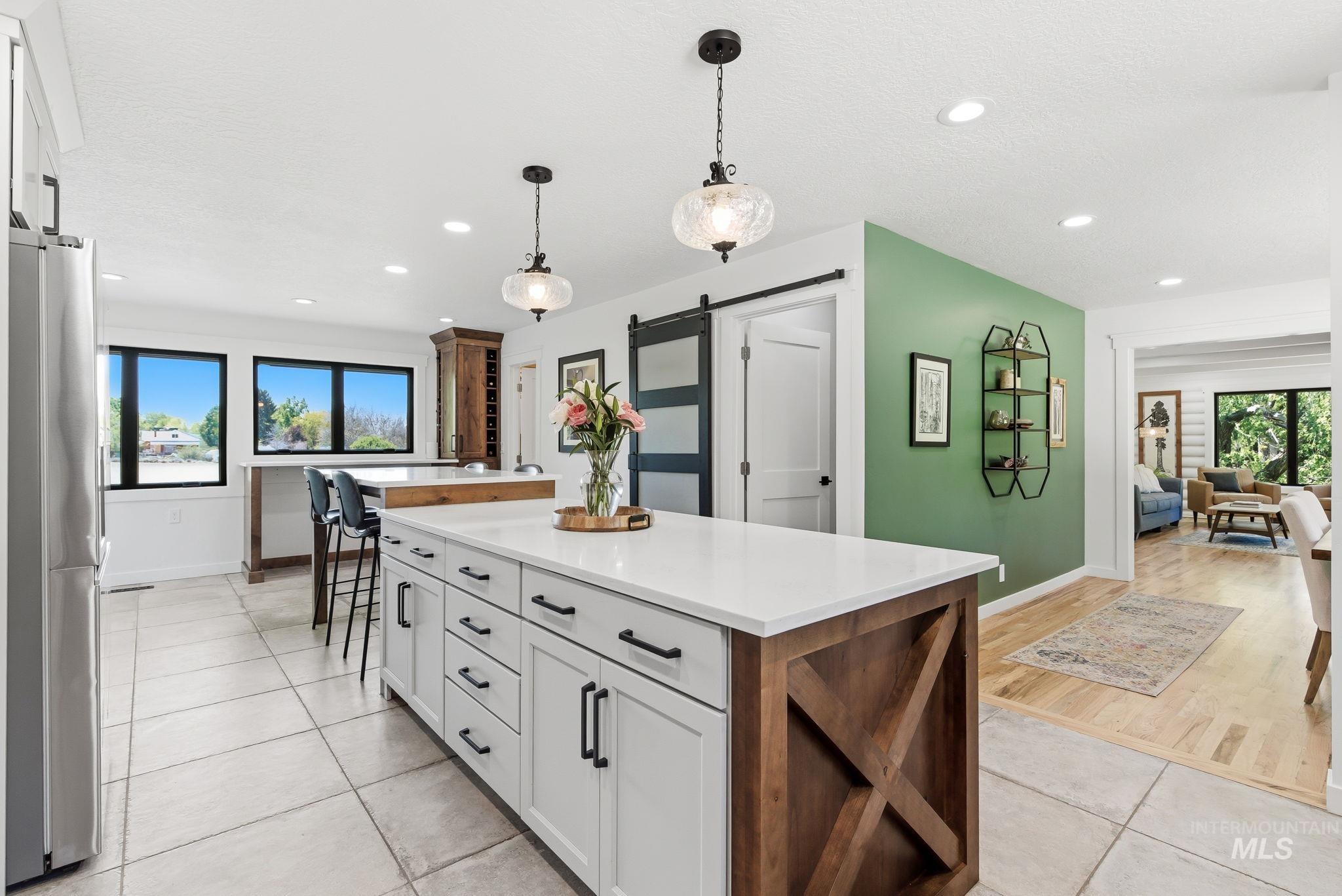 5331 W Hill Rd., Boise, Idaho 83703, 3 Bedrooms, 2.5 Bathrooms, Residential For Sale, Price $915,000,MLS 98985412