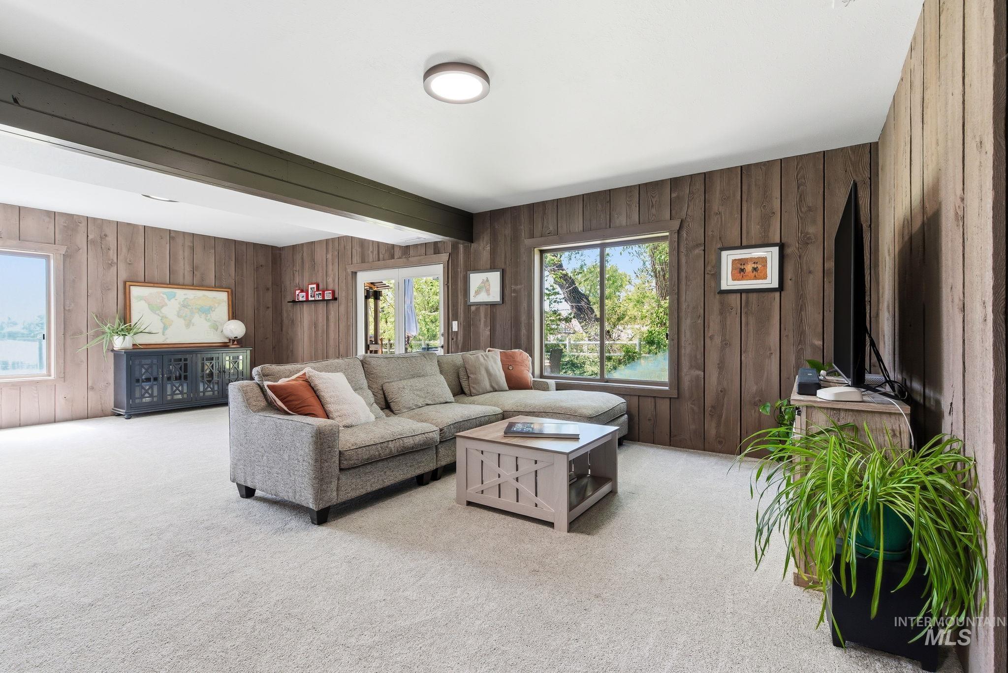 5331 W Hill Rd., Boise, Idaho 83703, 3 Bedrooms, 2.5 Bathrooms, Residential For Sale, Price $915,000,MLS 98985412