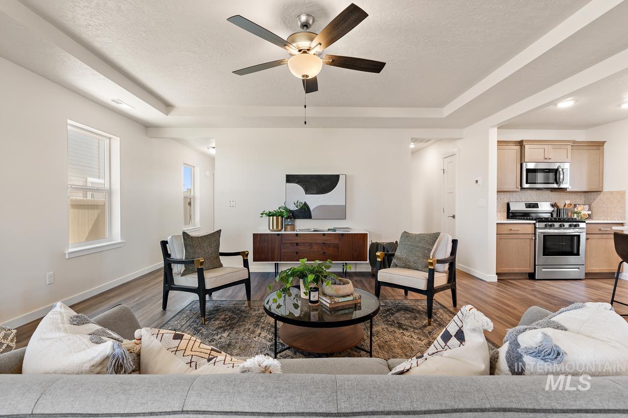 17573 Moon Ridge Pl, Nampa, Idaho 83687, 3 Bedrooms, 2 Bathrooms, Residential For Sale, Price $377,990,MLS 98985414