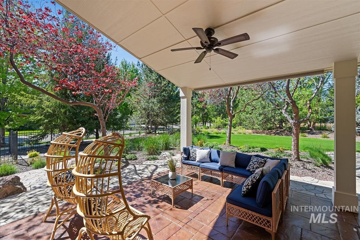 1563 N Estancia Pl, Eagle, Idaho 83616, 7 Bedrooms, 4.5 Bathrooms, Residential For Sale, Price $1,299,000,MLS 98985418