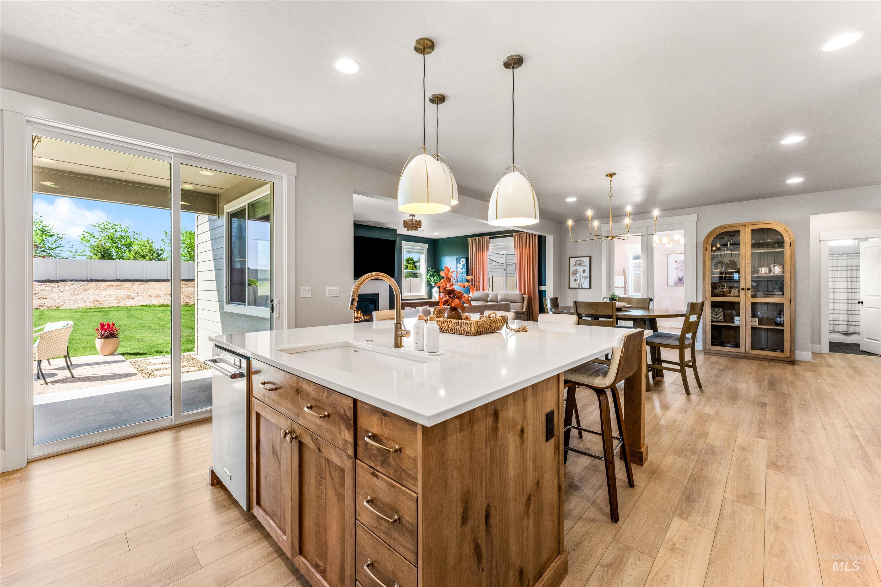 11915 W Tanero, Nampa, Idaho 83686, 4 Bedrooms, 3 Bathrooms, Residential For Sale, Price $774,900,MLS 98985419