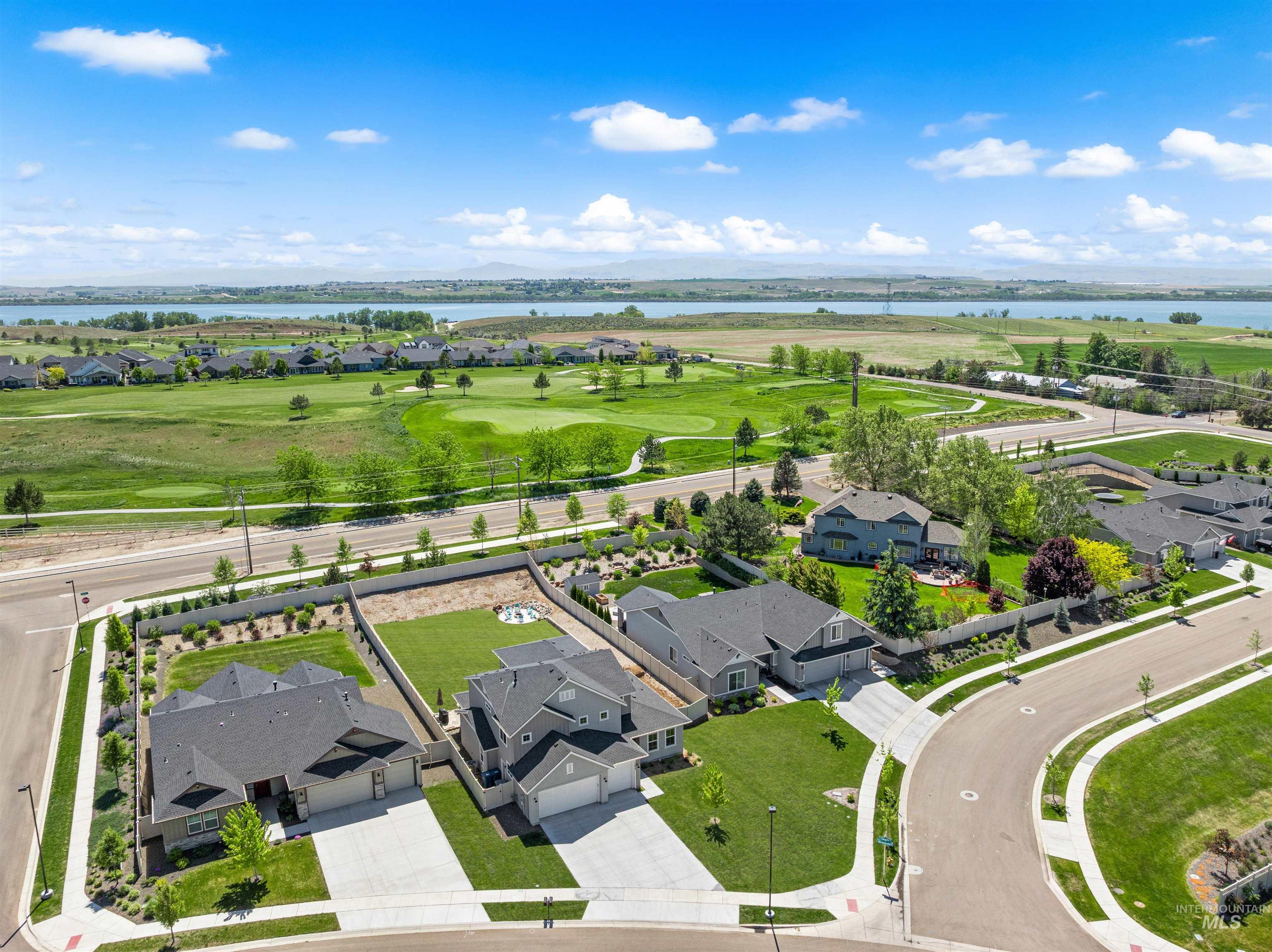 11915 W Tanero, Nampa, Idaho 83686, 4 Bedrooms, 3 Bathrooms, Residential For Sale, Price $774,900,MLS 98985419