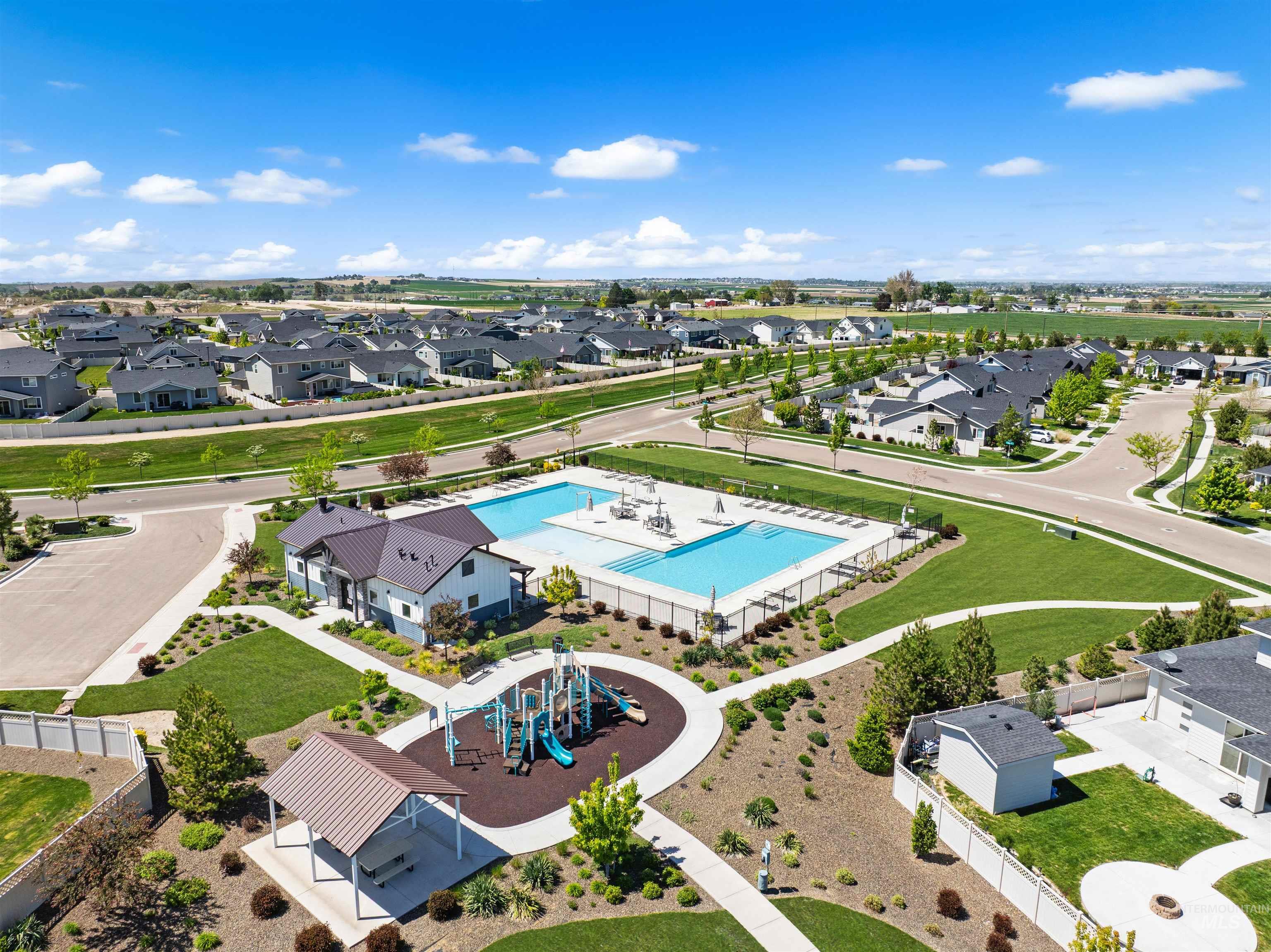 11915 W Tanero, Nampa, Idaho 83686, 4 Bedrooms, 3 Bathrooms, Residential For Sale, Price $774,900,MLS 98985419