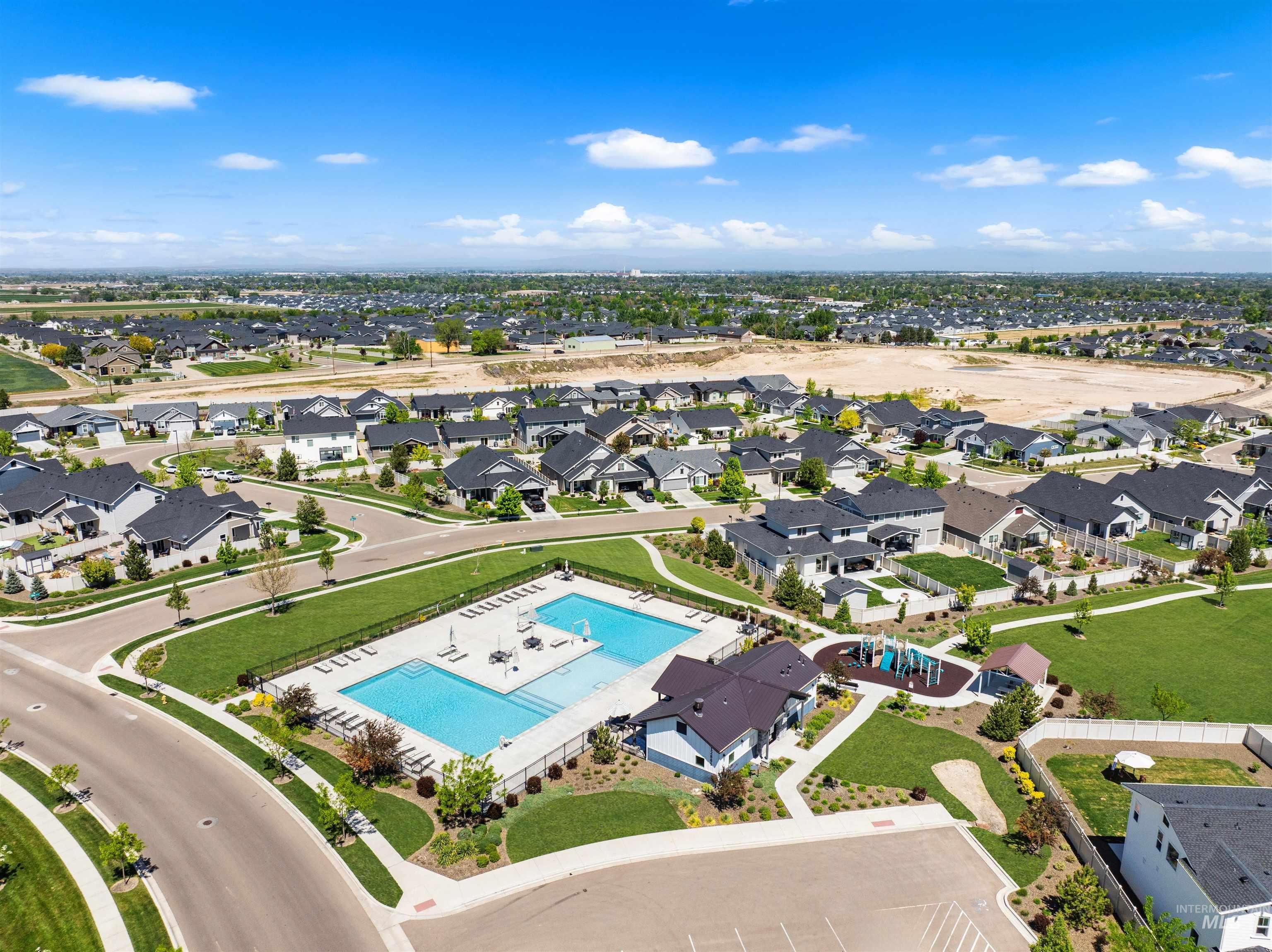 11915 W Tanero, Nampa, Idaho 83686, 4 Bedrooms, 3 Bathrooms, Residential For Sale, Price $774,900,MLS 98985419