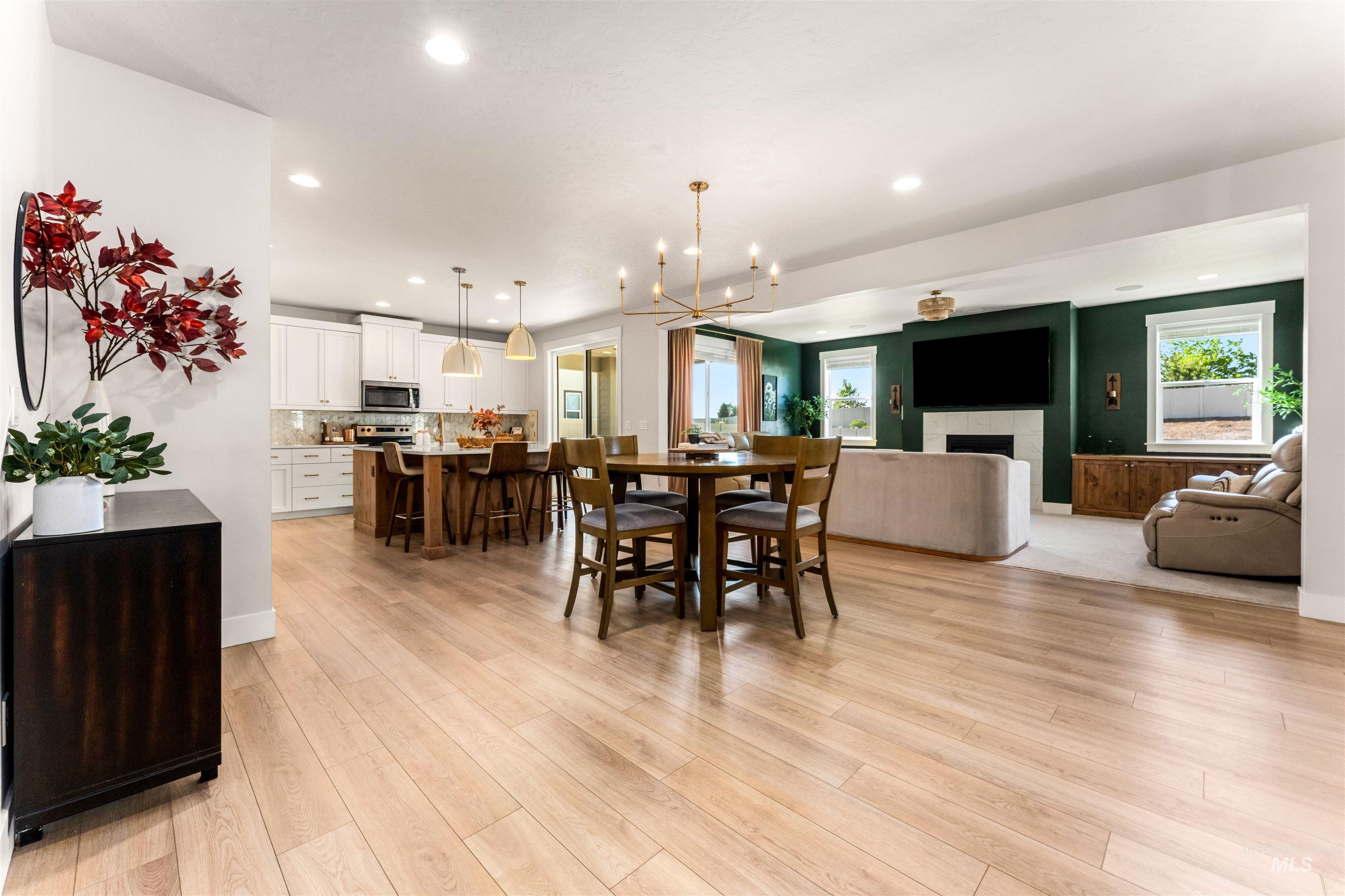 11915 W Tanero, Nampa, Idaho 83686, 4 Bedrooms, 3 Bathrooms, Residential For Sale, Price $774,900, 98985419