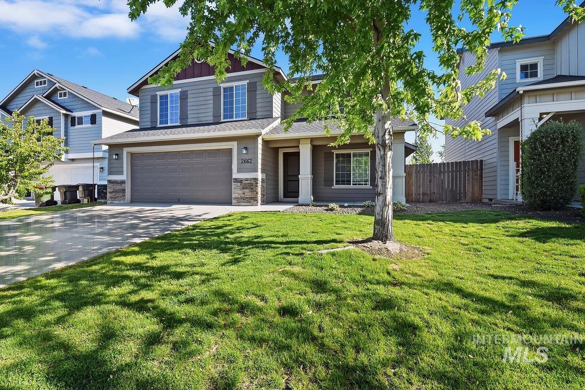 2662 W Jayton Dr., Meridian, Idaho 83642, 5 Bedrooms, 2.5 Bathrooms, Residential For Sale, Price $565,000,MLS 98985420