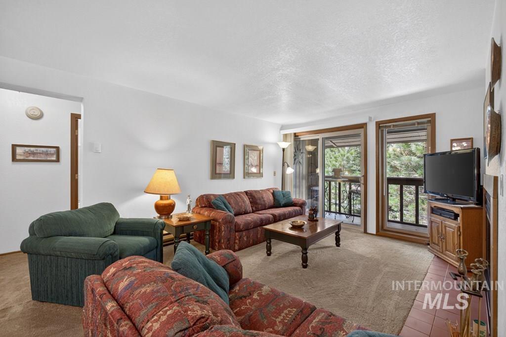 1640 Davis Avenue, McCall, Idaho 83638, 2 Bedrooms, 2 Bathrooms, Residential For Sale, Price $422,500,MLS 98985426