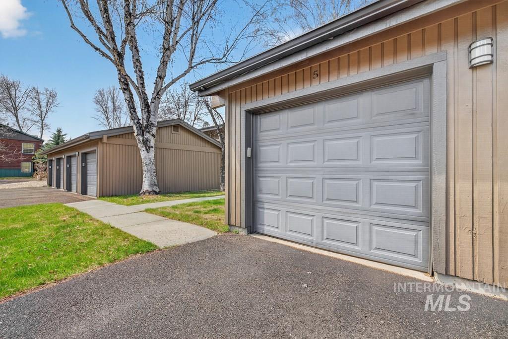 1640 Davis Avenue, McCall, Idaho 83638, 2 Bedrooms, 2 Bathrooms, Residential For Sale, Price $422,500,MLS 98985426