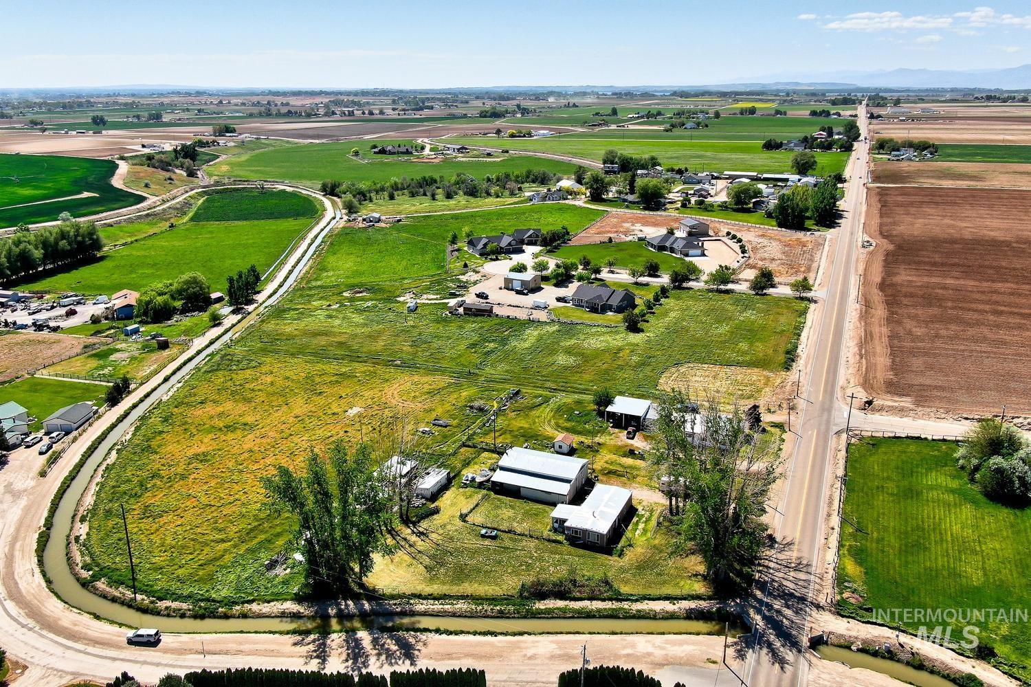 18532 Wagner Rd, Caldwell, Idaho 83607, 2 Bedrooms, 1 Bathroom, Residential For Sale, Price $289,000,MLS 98985429