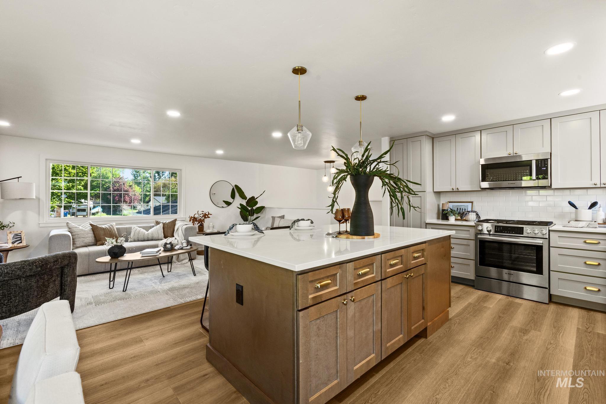 10990 W Highlander Dr, Boise, Idaho 83709, 4 Bedrooms, 2.5 Bathrooms, Residential For Sale, Price $799,990,MLS 98985432