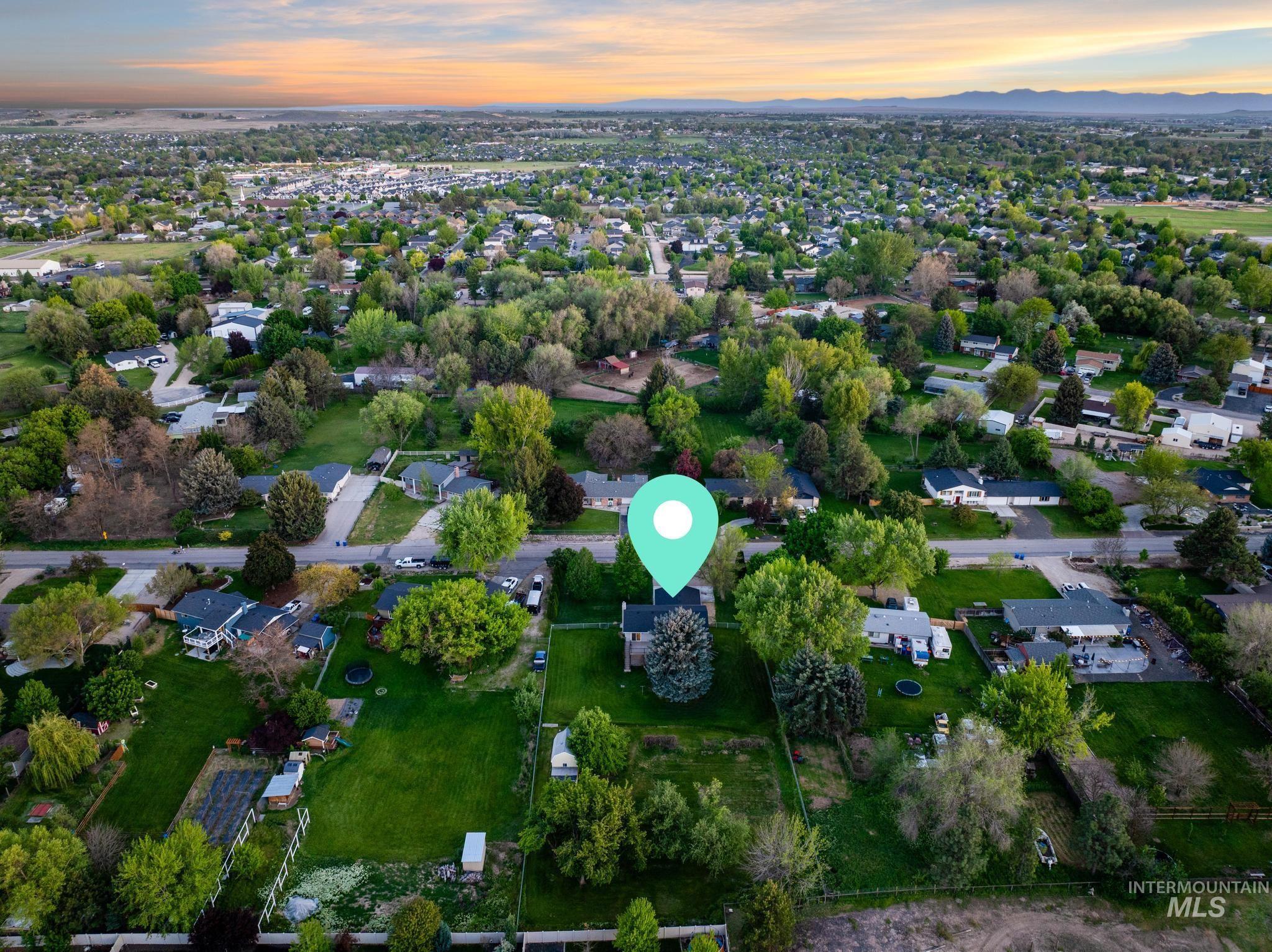 10990 W Highlander Dr, Boise, Idaho 83709, 4 Bedrooms, 2.5 Bathrooms, Residential For Sale, Price $799,990,MLS 98985432