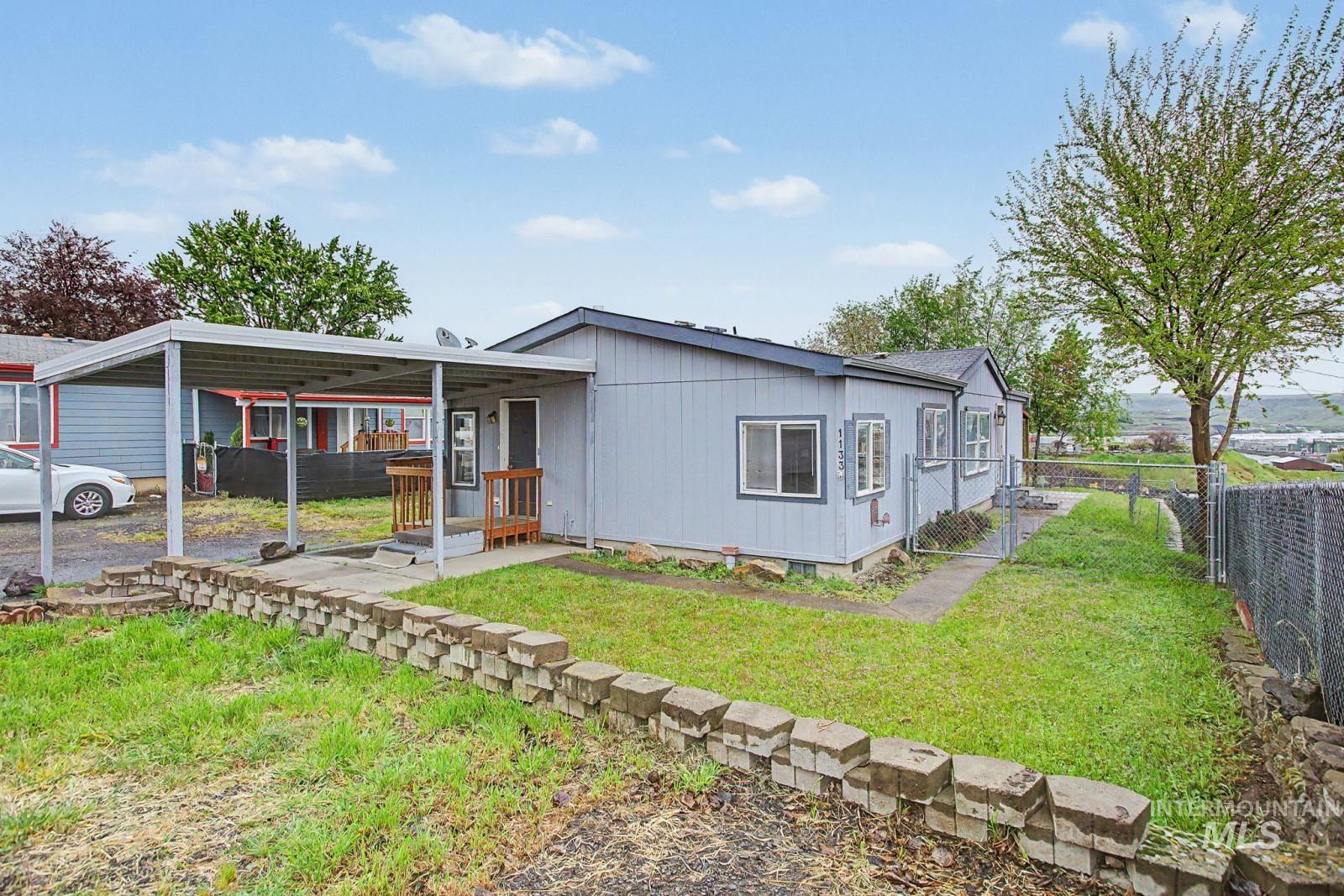 1133 Riverview St, Lewiston, Idaho 83501, 3 Bedrooms, 2 Bathrooms, Residential For Sale, Price $262,500,MLS 98985436