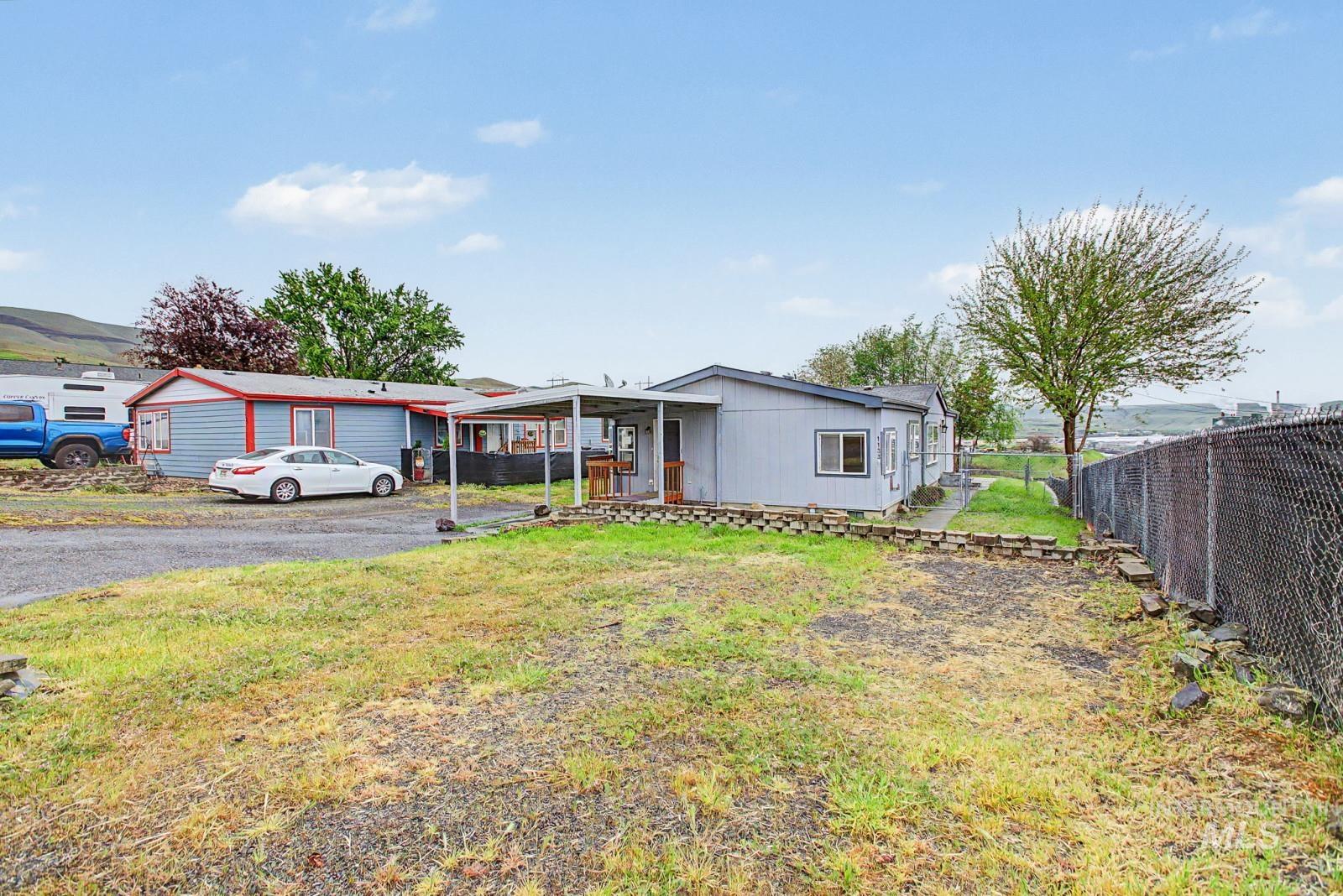 1133 Riverview St, Lewiston, Idaho 83501, 3 Bedrooms, 2 Bathrooms, Residential For Sale, Price $262,500,MLS 98985436