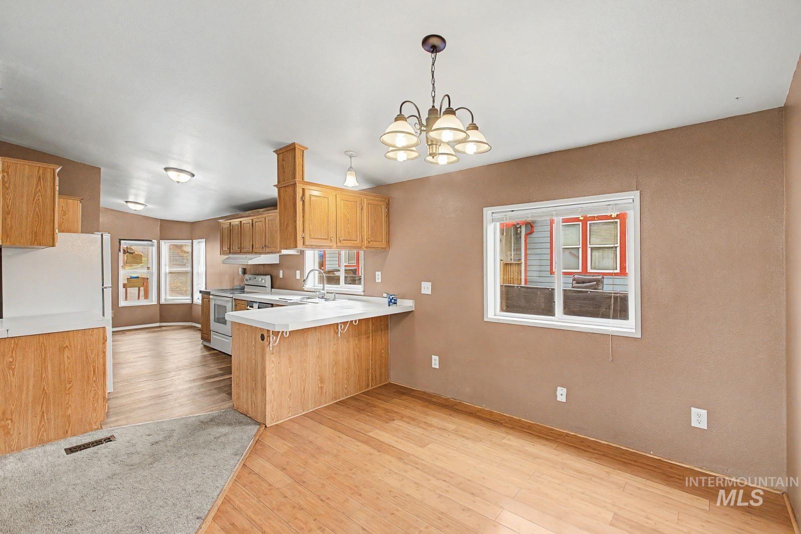 1133 Riverview St, Lewiston, Idaho 83501, 3 Bedrooms, 2 Bathrooms, Residential For Sale, Price $262,500,MLS 98985436