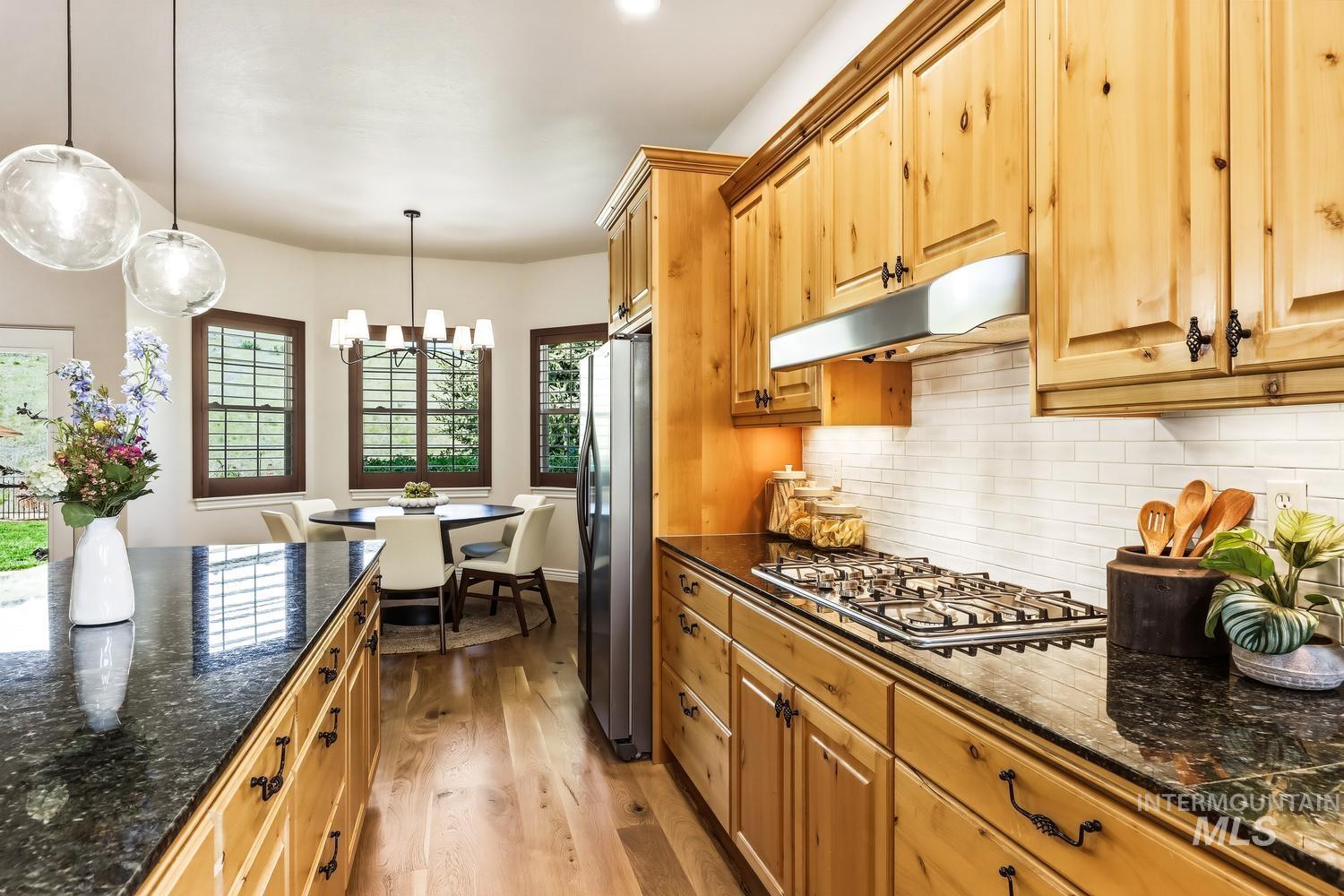 11929 N Humphreys Place, Boise, Idaho 83714, 4 Bedrooms, 2.5 Bathrooms, Residential For Sale, Price $1,045,000,MLS 98985437