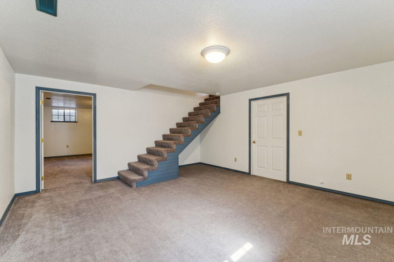 14906 Eagle Dr, Caldwell, Idaho 83607, 5 Bedrooms, 3 Bathrooms, Residential For Sale, Price $739,900, 98985438