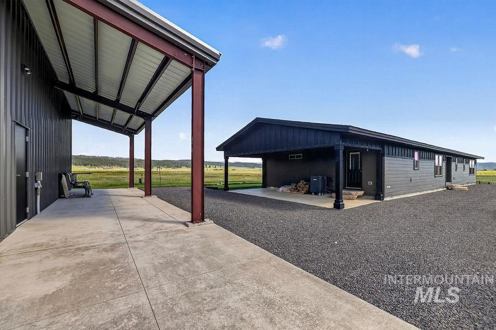13100 Farm To Market Road, Donnelly, Idaho 83615, 3 Bedrooms, 2 Bathrooms, Residential For Sale, Price $1,269,000,MLS 98985444