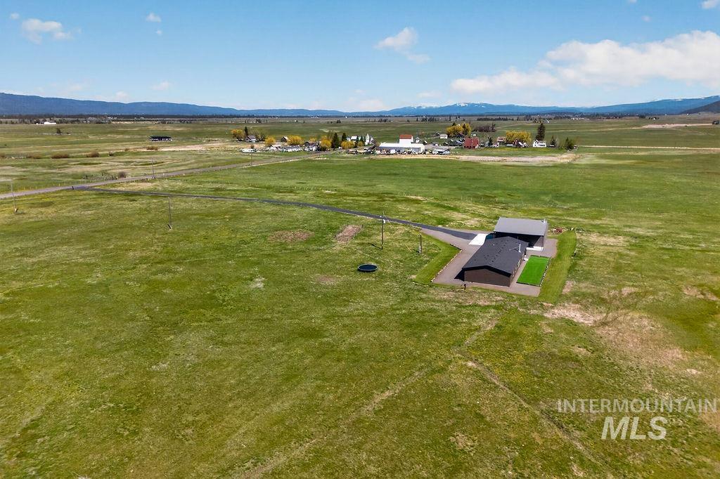 13100 Farm To Market Road, Donnelly, Idaho 83615, 3 Bedrooms, 2 Bathrooms, Residential For Sale, Price $1,269,000,MLS 98985444