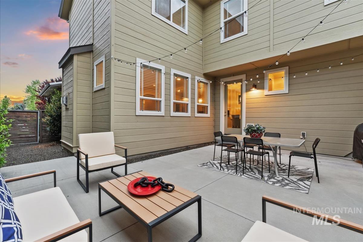 3042 S Shadywood Way, Boise, Idaho 83716, 4 Bedrooms, 2.5 Bathrooms, Residential For Sale, Price $899,900,MLS 98985445