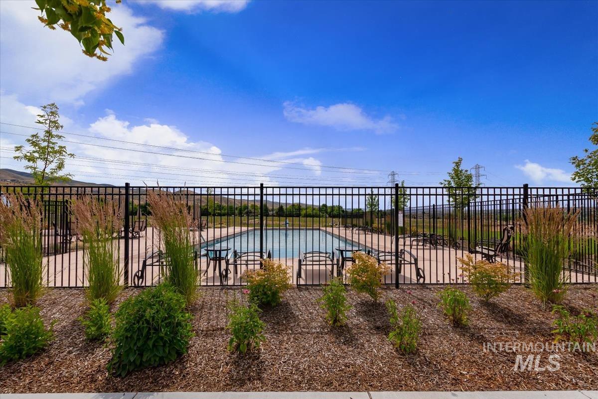 3042 S Shadywood Way, Boise, Idaho 83716, 4 Bedrooms, 2.5 Bathrooms, Residential For Sale, Price $899,900,MLS 98985445
