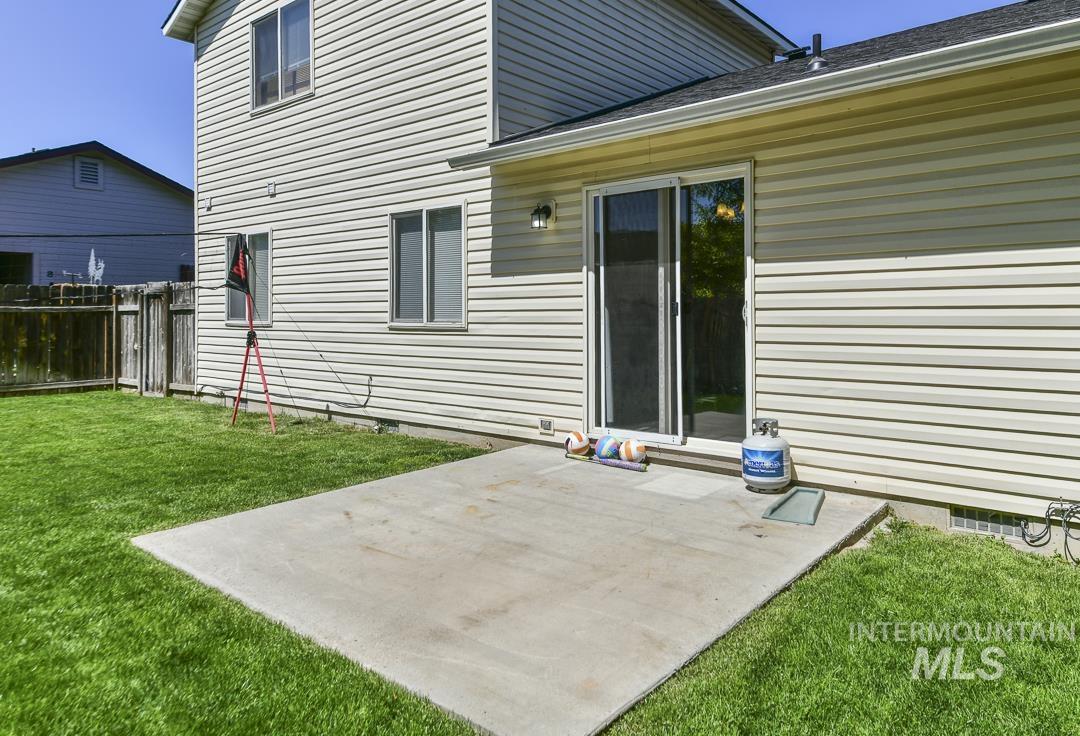 1014 Gold Creek, Caldwell, Idaho 83607, 3 Bedrooms, 2 Bathrooms, Residential For Sale, Price $339,900,MLS 98985446