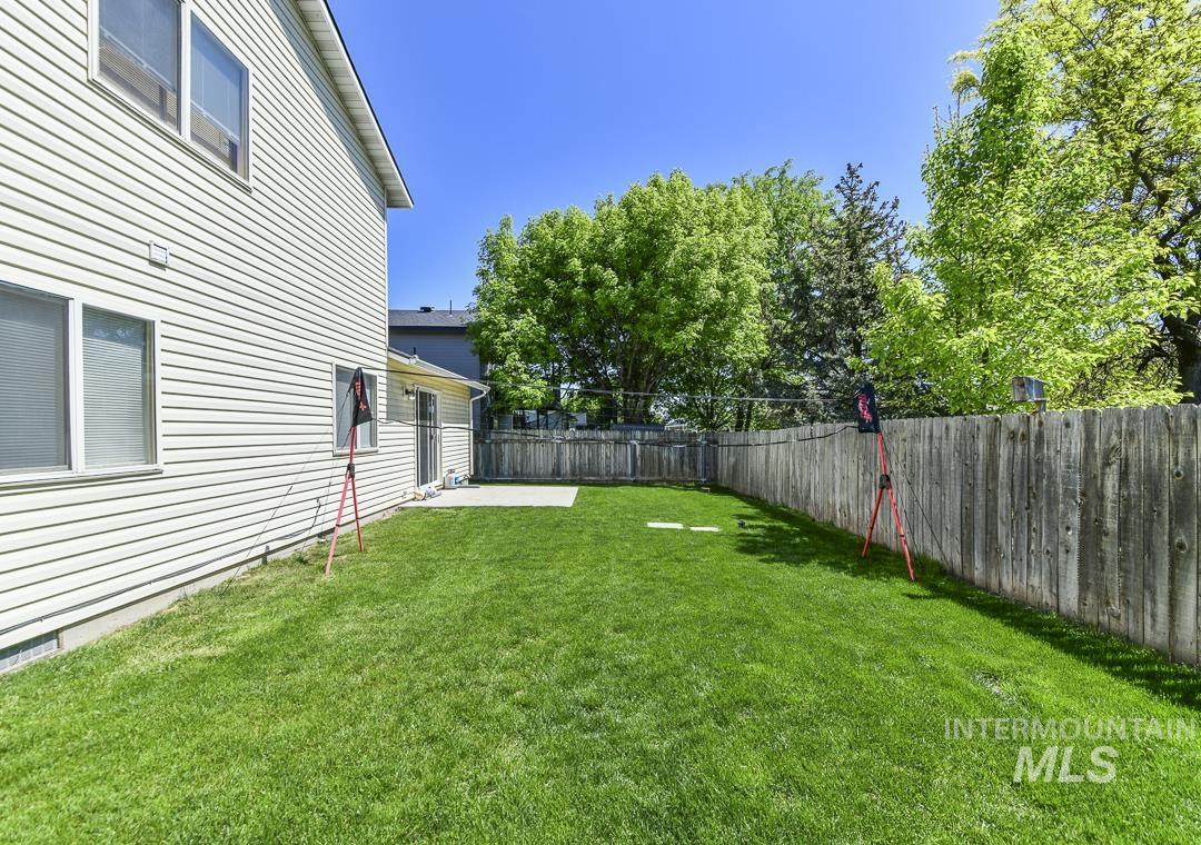 1014 Gold Creek, Caldwell, Idaho 83607, 3 Bedrooms, 2 Bathrooms, Residential For Sale, Price $339,900,MLS 98985446