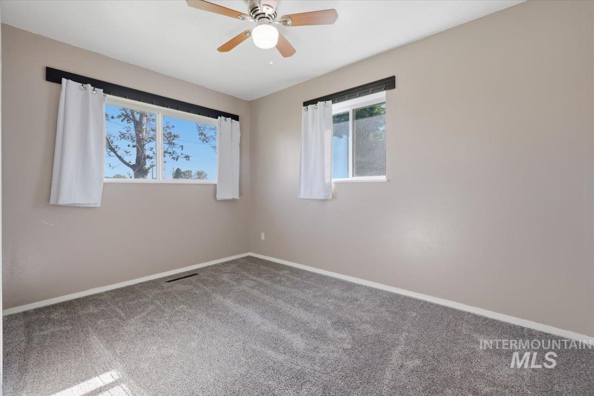 404 Motzko St, Marsing, Idaho 83639, 4 Bedrooms, 1.5 Bathrooms, Residential For Sale, Price $349,900,MLS 98985450