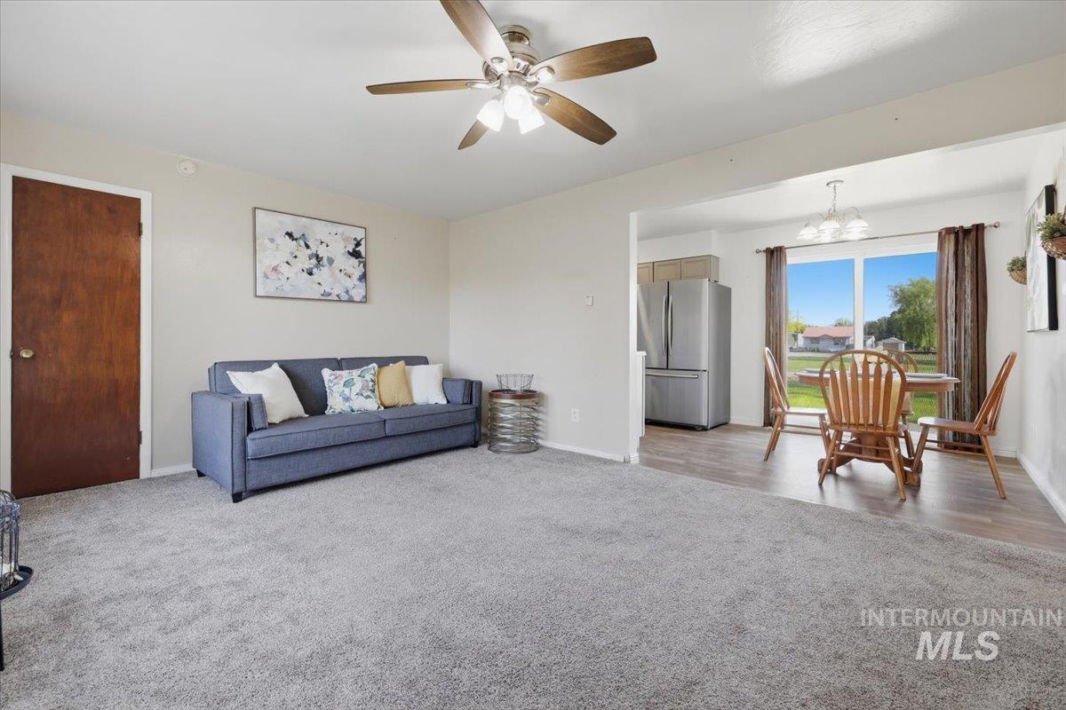 404 Motzko St, Marsing, Idaho 83639, 4 Bedrooms, 1.5 Bathrooms, Residential For Sale, Price $349,900,MLS 98985450