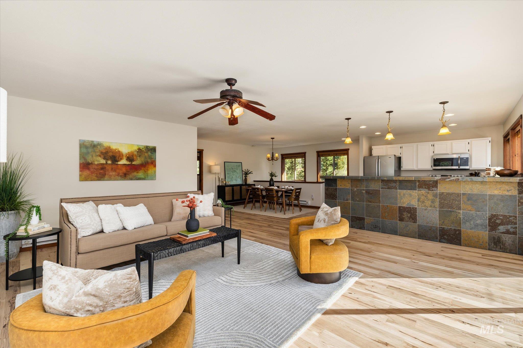 216 Hereford Pl, Donnelly, Idaho 83615, 4 Bedrooms, 2 Bathrooms, Residential For Sale, Price $1,750,000,MLS 98985454