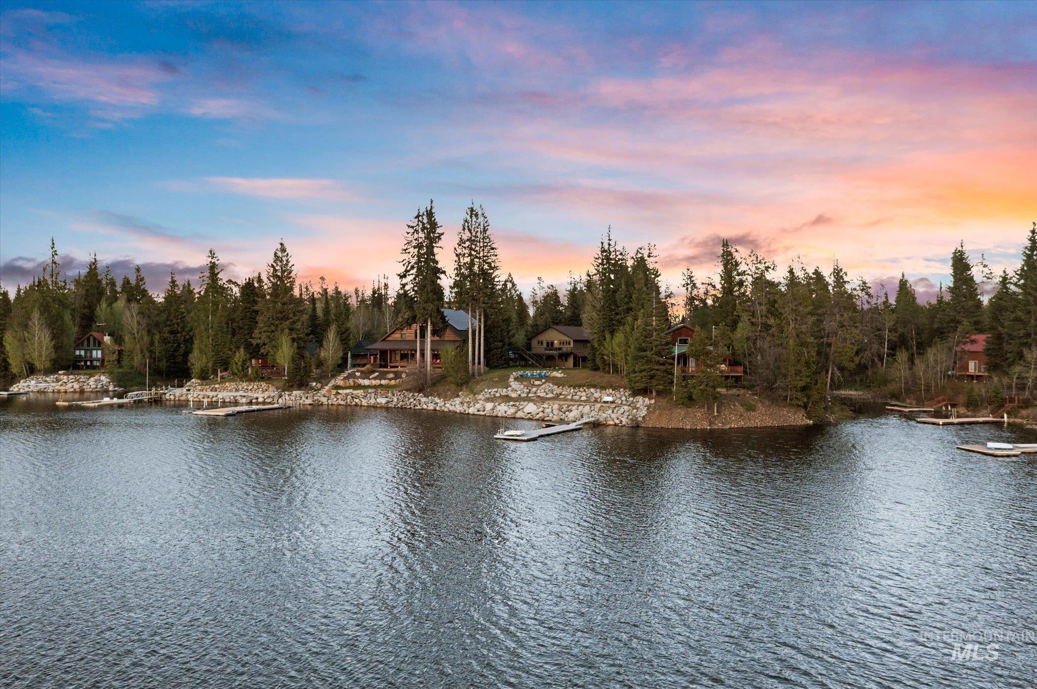 216 Hereford Pl, Donnelly, Idaho 83615, 4 Bedrooms, 2 Bathrooms, Residential For Sale, Price $1,750,000,MLS 98985454