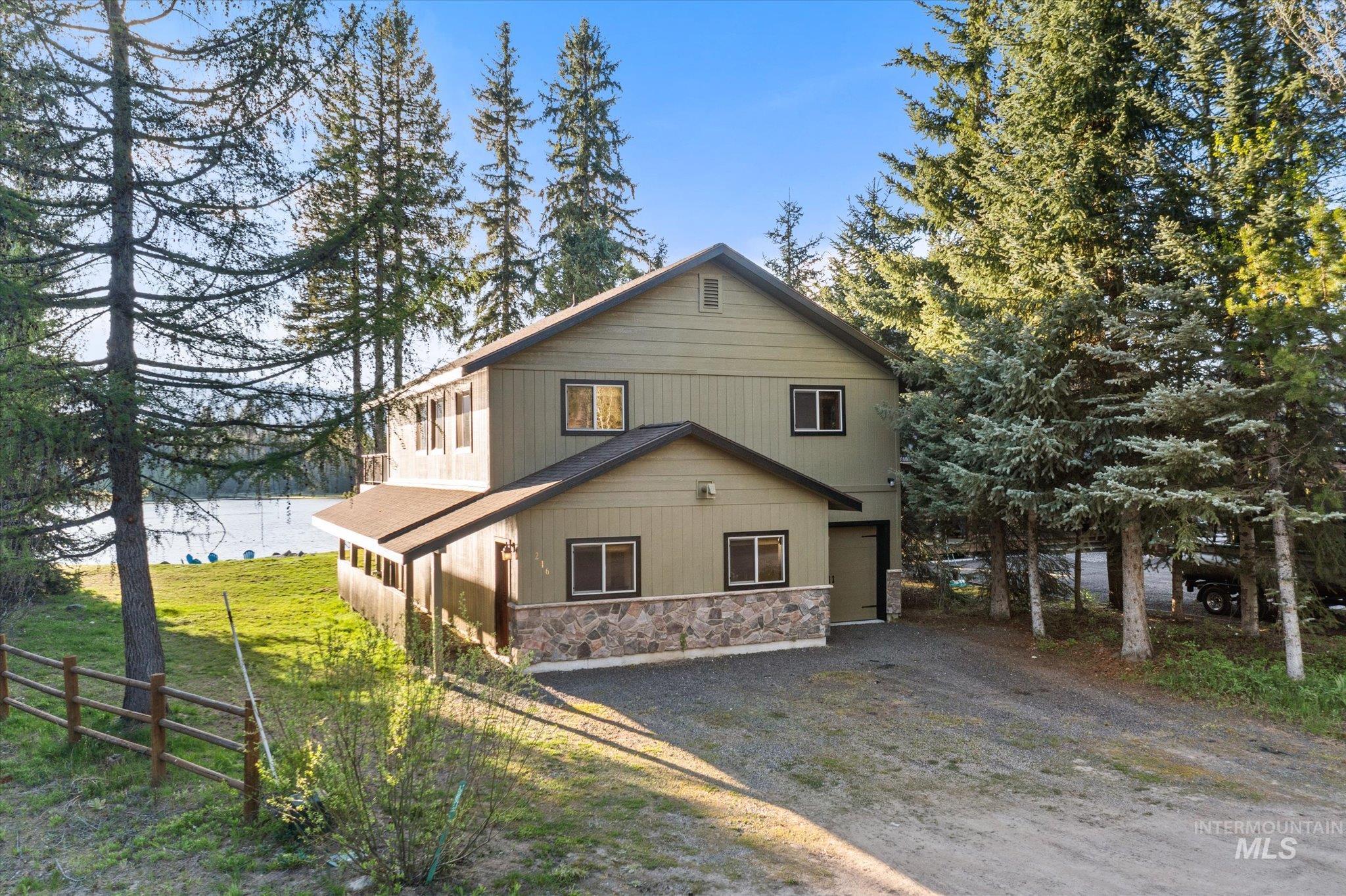 216 Hereford Pl, Donnelly, Idaho 83615, 4 Bedrooms, 2 Bathrooms, Residential For Sale, Price $1,750,000,MLS 98985454