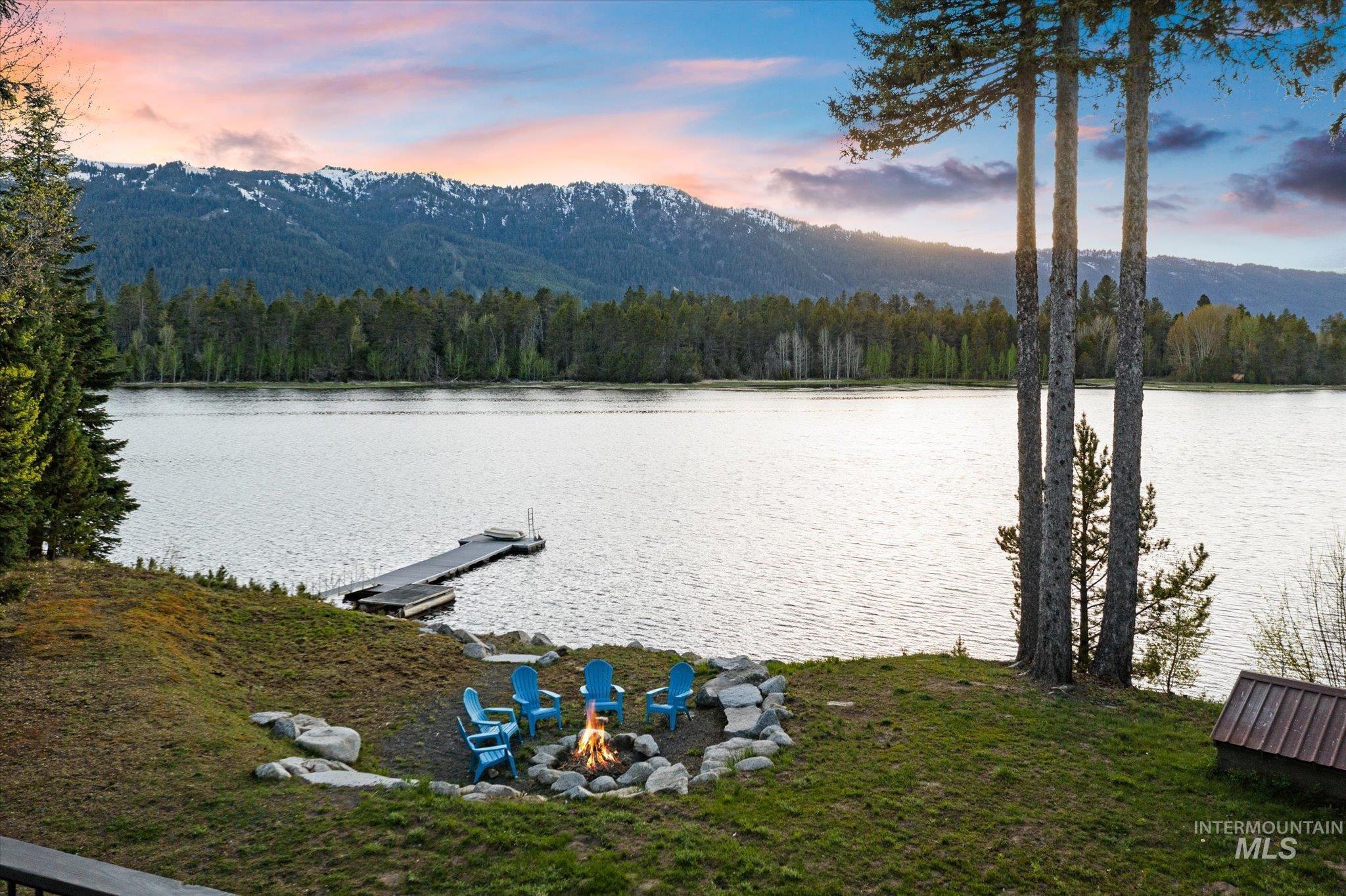 216 Hereford Pl, Donnelly, Idaho 83615, 4 Bedrooms, 2 Bathrooms, Residential For Sale, Price $1,750,000,MLS 98985454