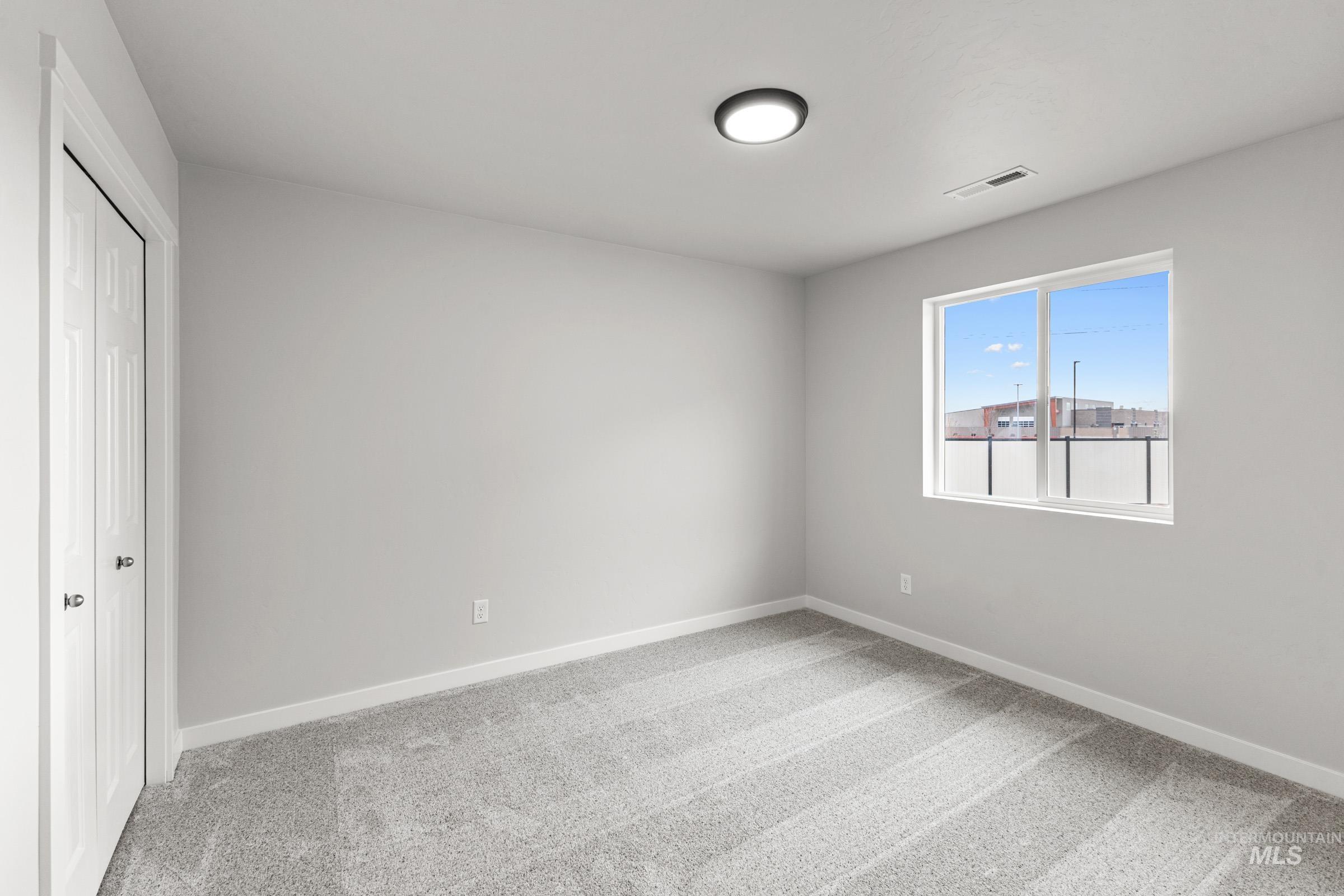 582 Oliver St, Emmett, Idaho 83617, 3 Bedrooms, 2 Bathrooms, Residential For Sale, Price $424,990,MLS 98985456