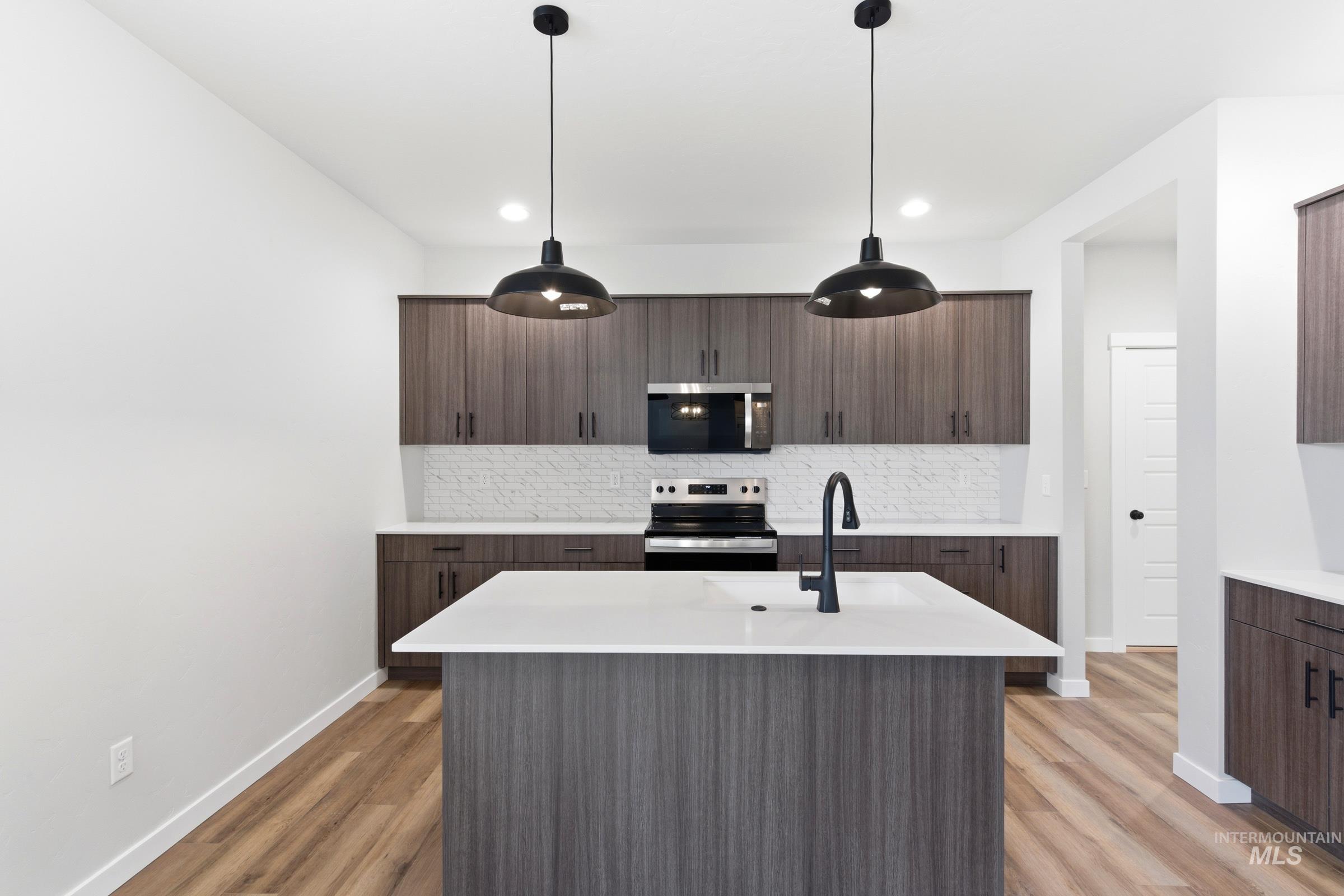 4278 N Camp Creek Ave, Meridian, Idaho 83646, 3 Bedrooms, 2.5 Bathrooms, Residential For Sale, Price $436,990, 98985462