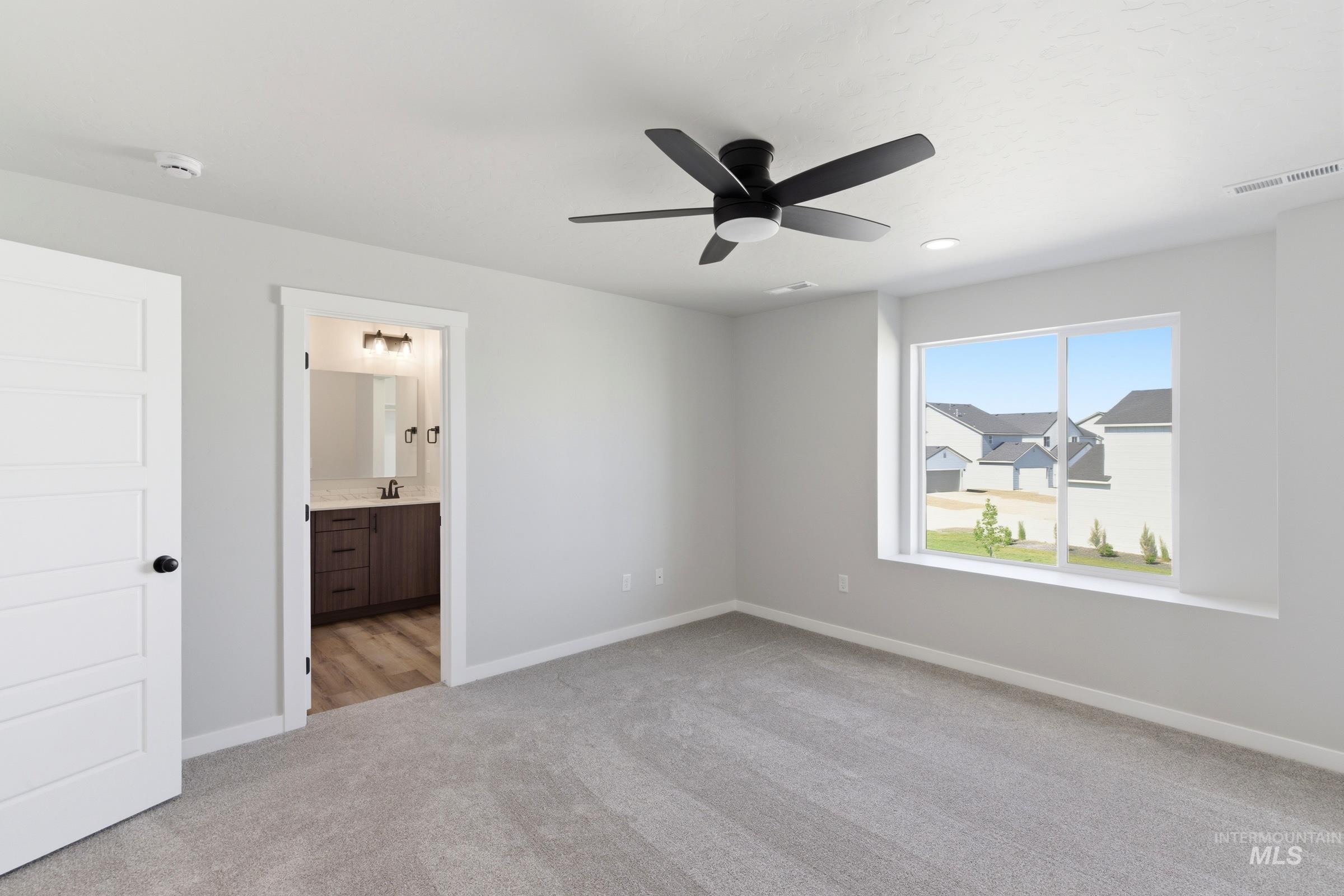 4278 N Camp Creek Ave, Meridian, Idaho 83646, 3 Bedrooms, 2.5 Bathrooms, Residential For Sale, Price $436,990, 98985462